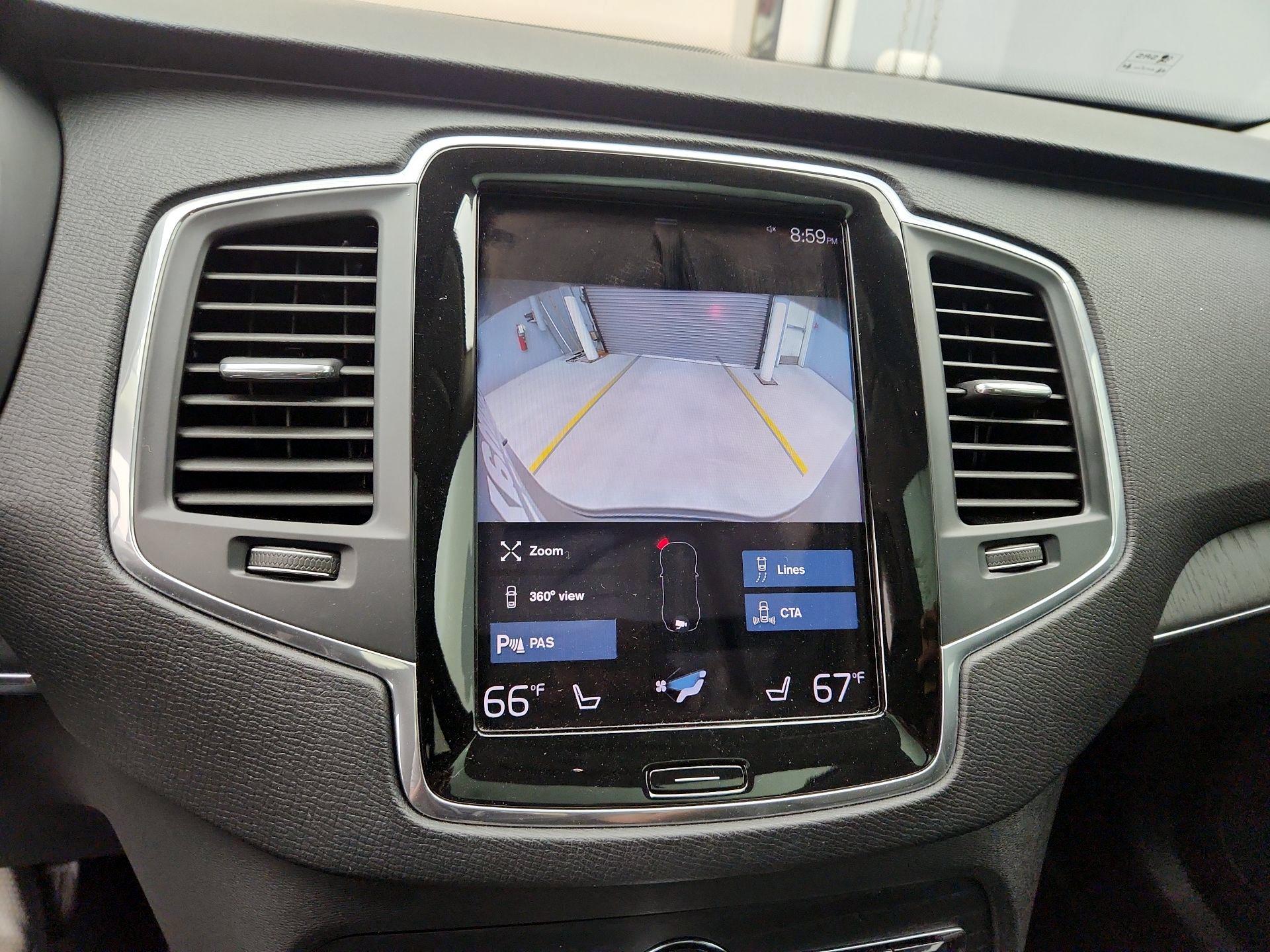 Thumbnail: 2020 Volvo XC90 - 15