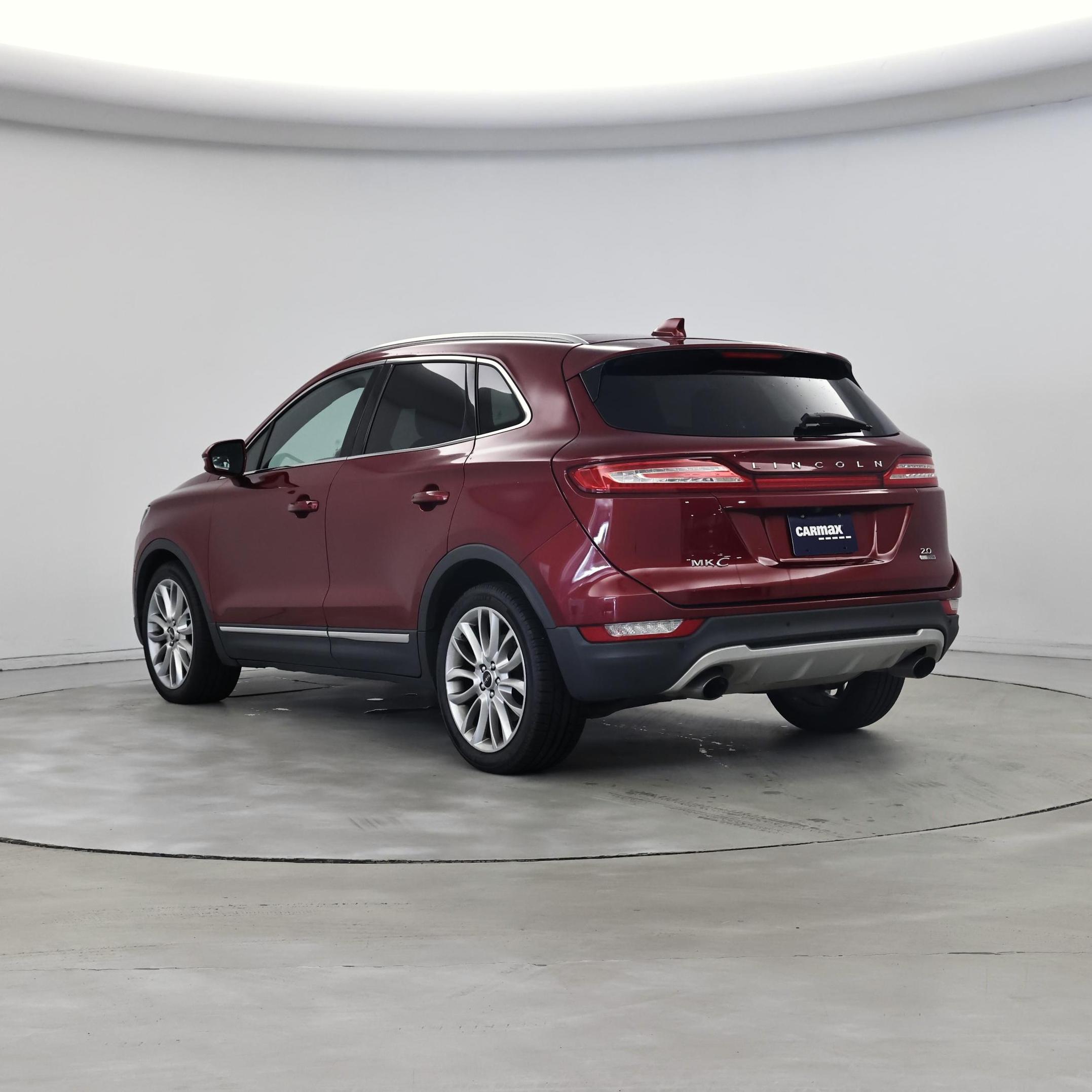 Thumbnail: 2015 Lincoln MKC - 2