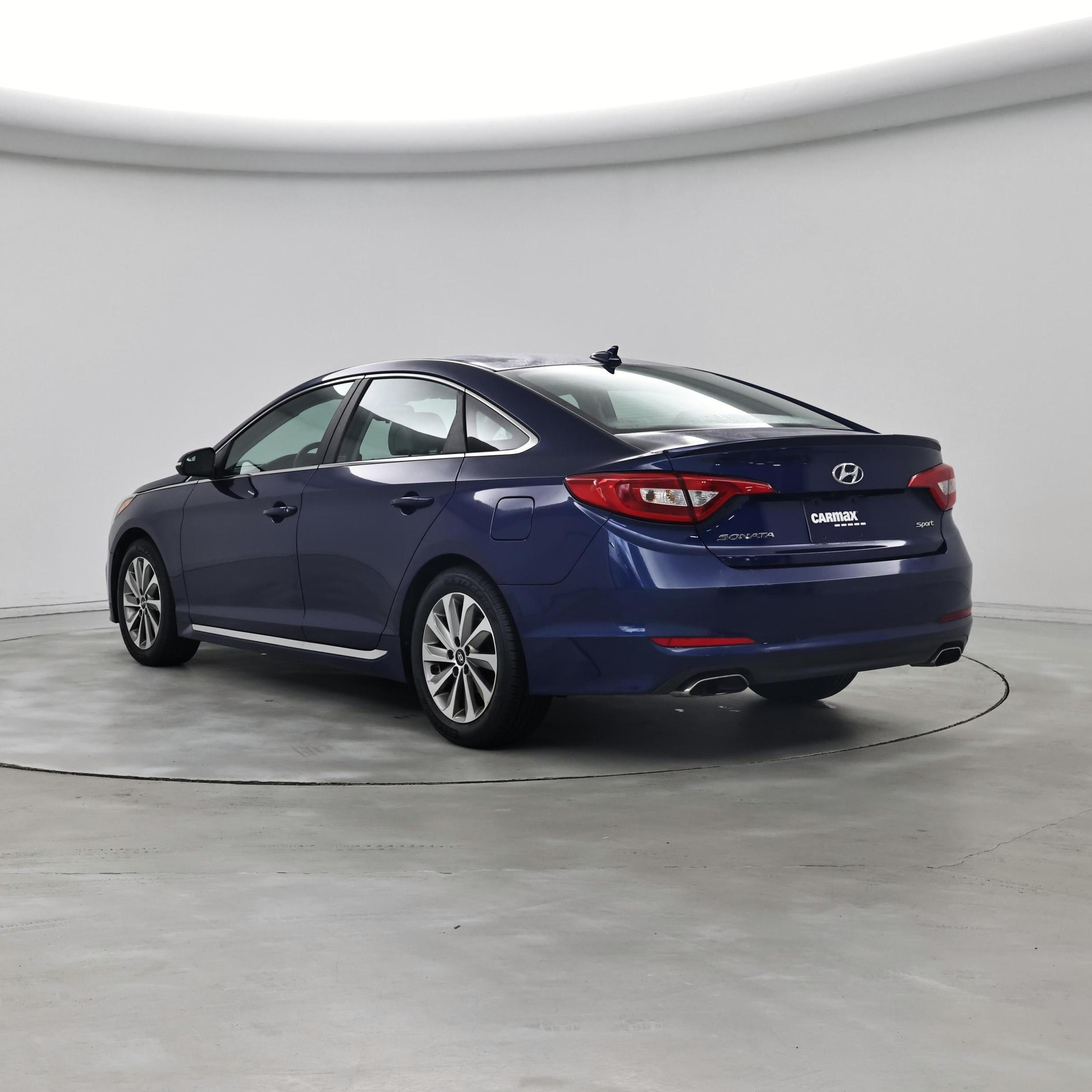 Thumbnail: 2017 Hyundai Sonata - 2