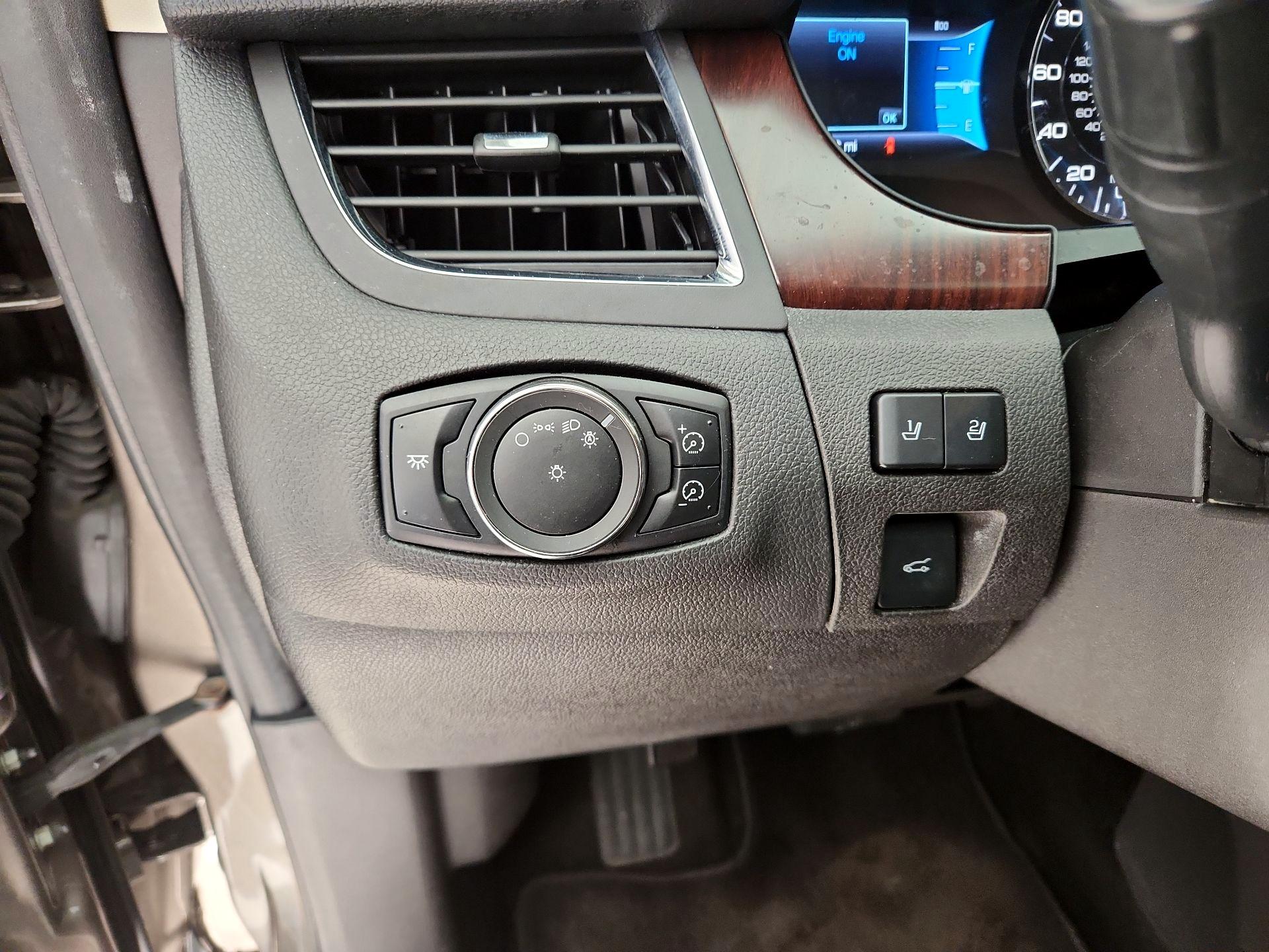 Thumbnail: 2013 Ford Edge - 13