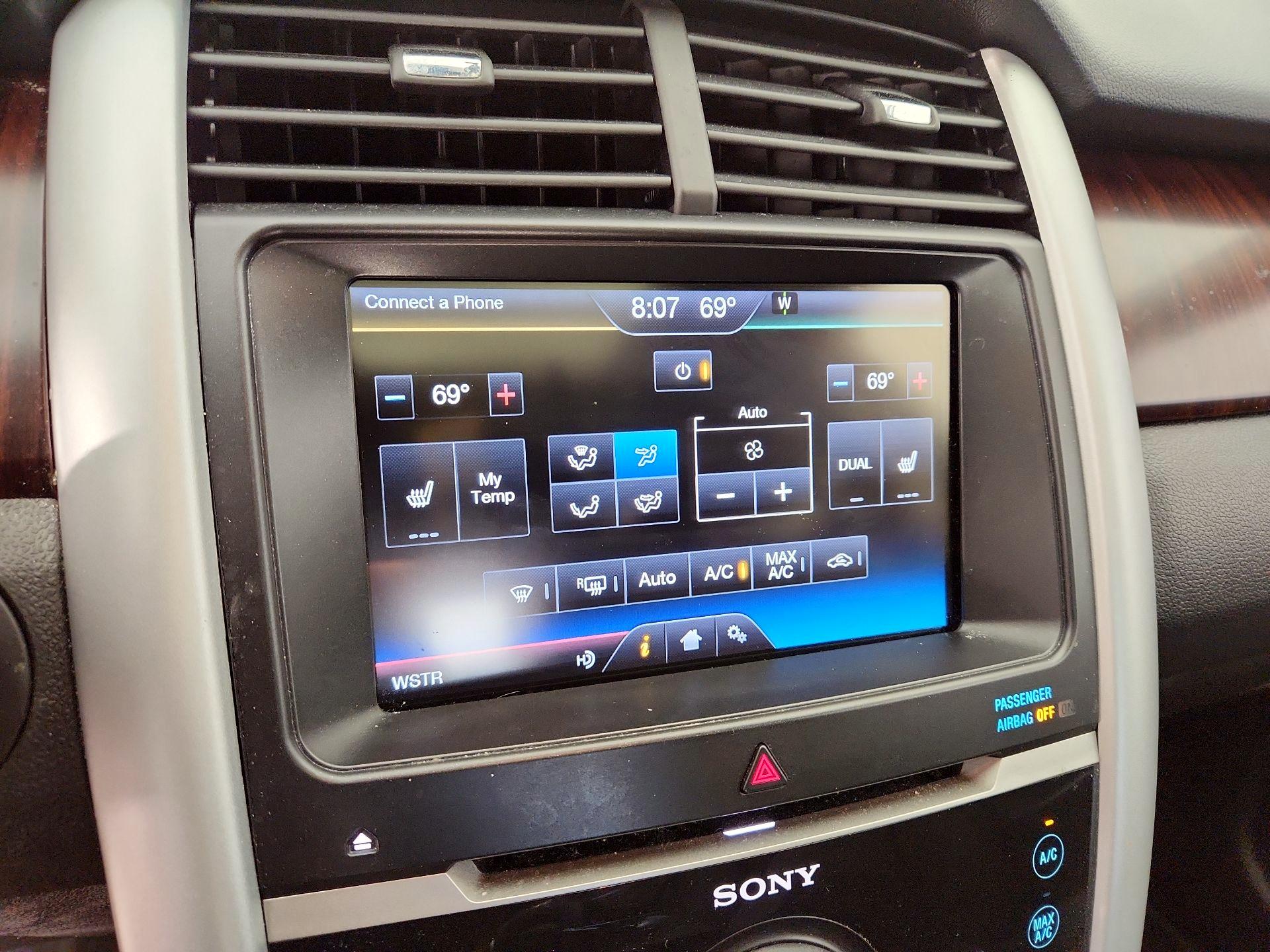 Thumbnail: 2013 Ford Edge - 16