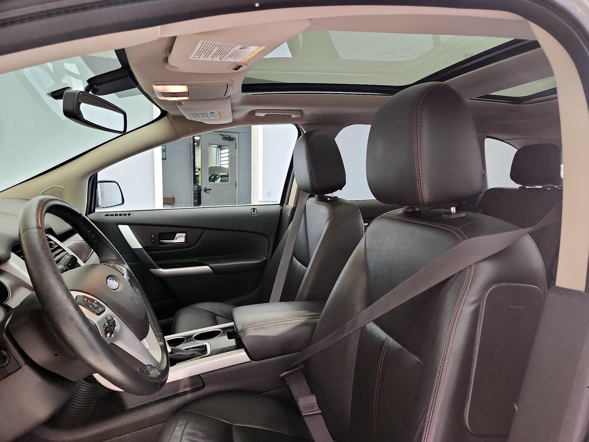 Thumbnail: 2013 Ford Edge - 18