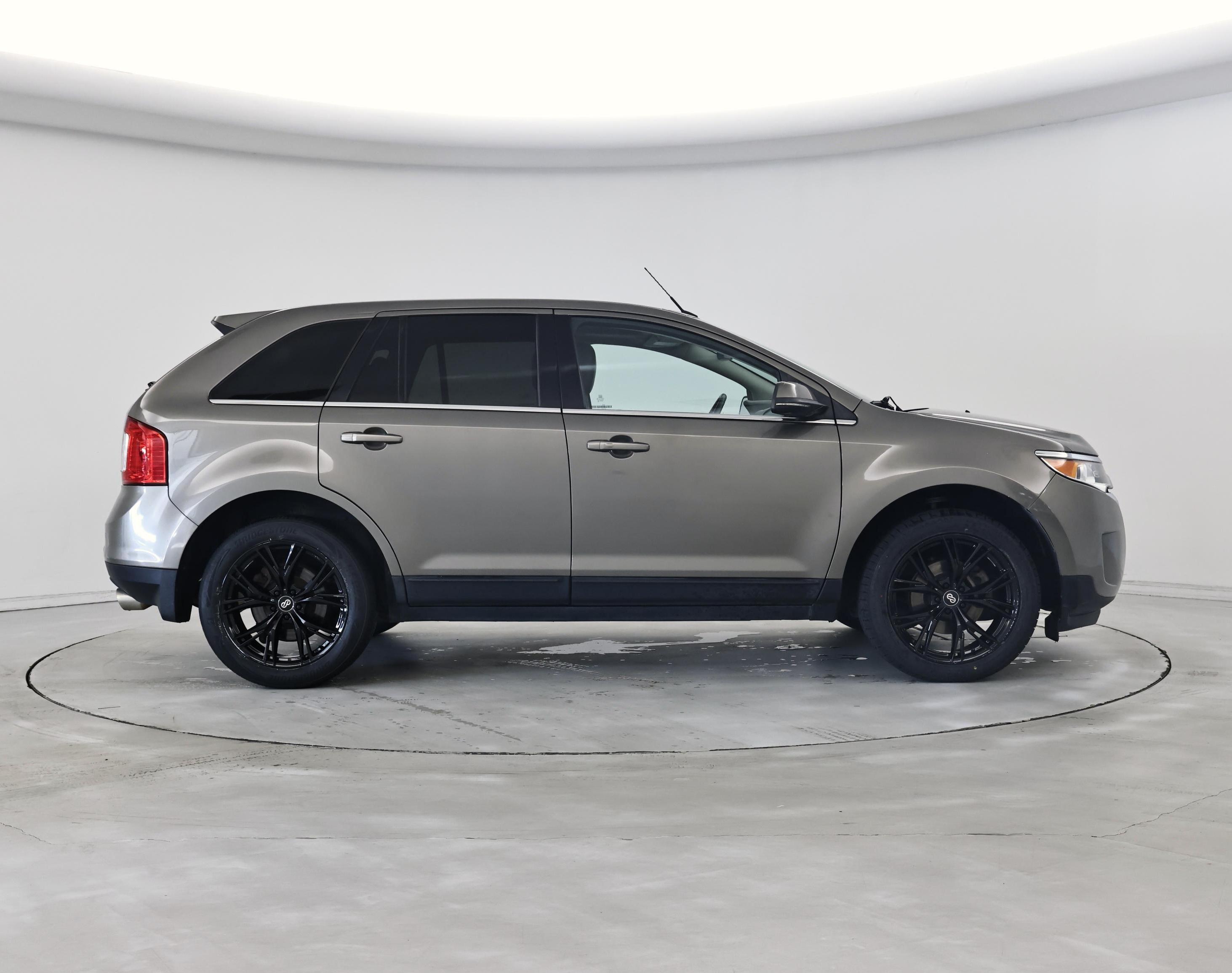 Thumbnail: 2013 Ford Edge - 7