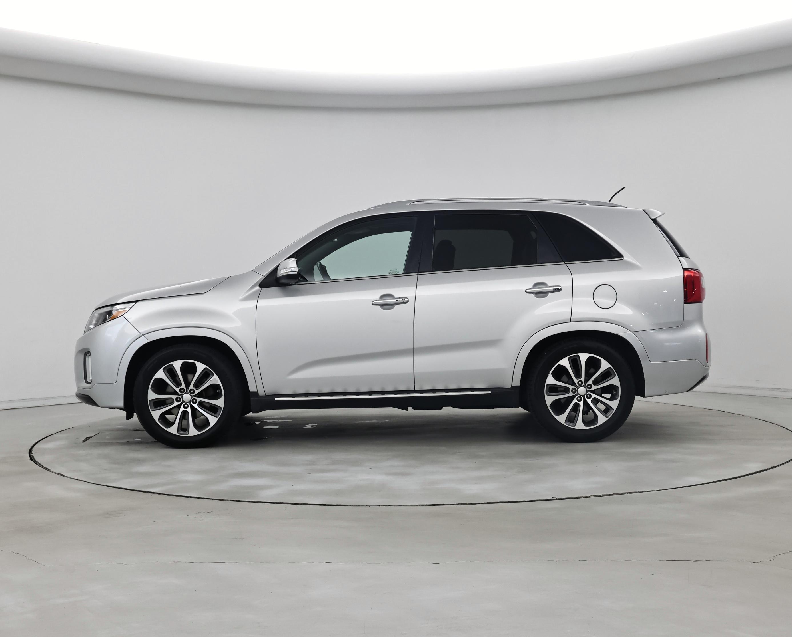 Thumbnail: 2014 Kia Sorento - 3