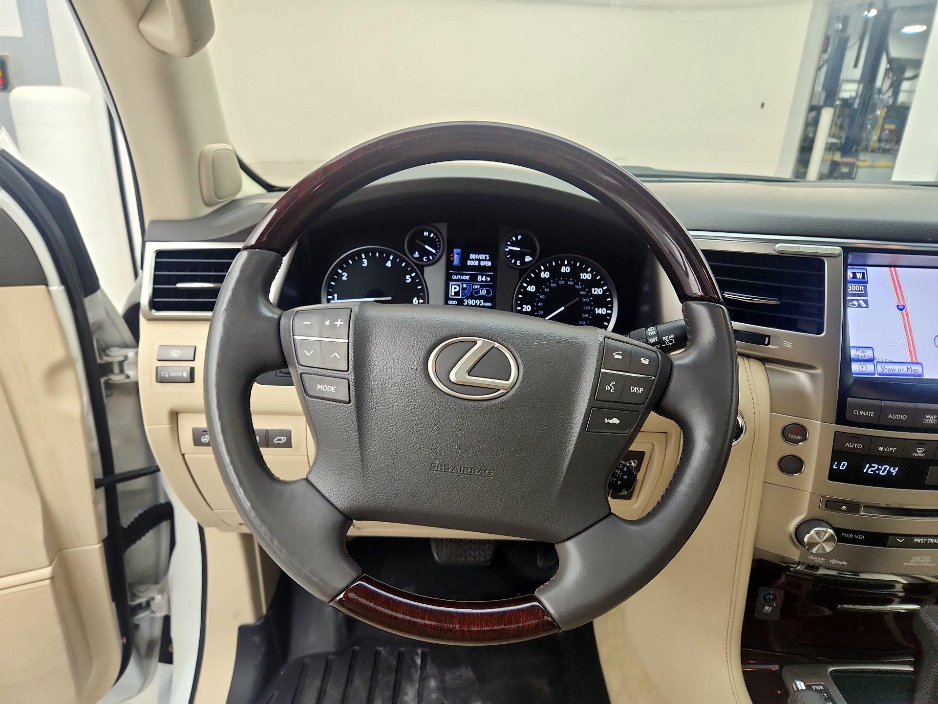 Thumbnail: 2014 Lexus LX - 10