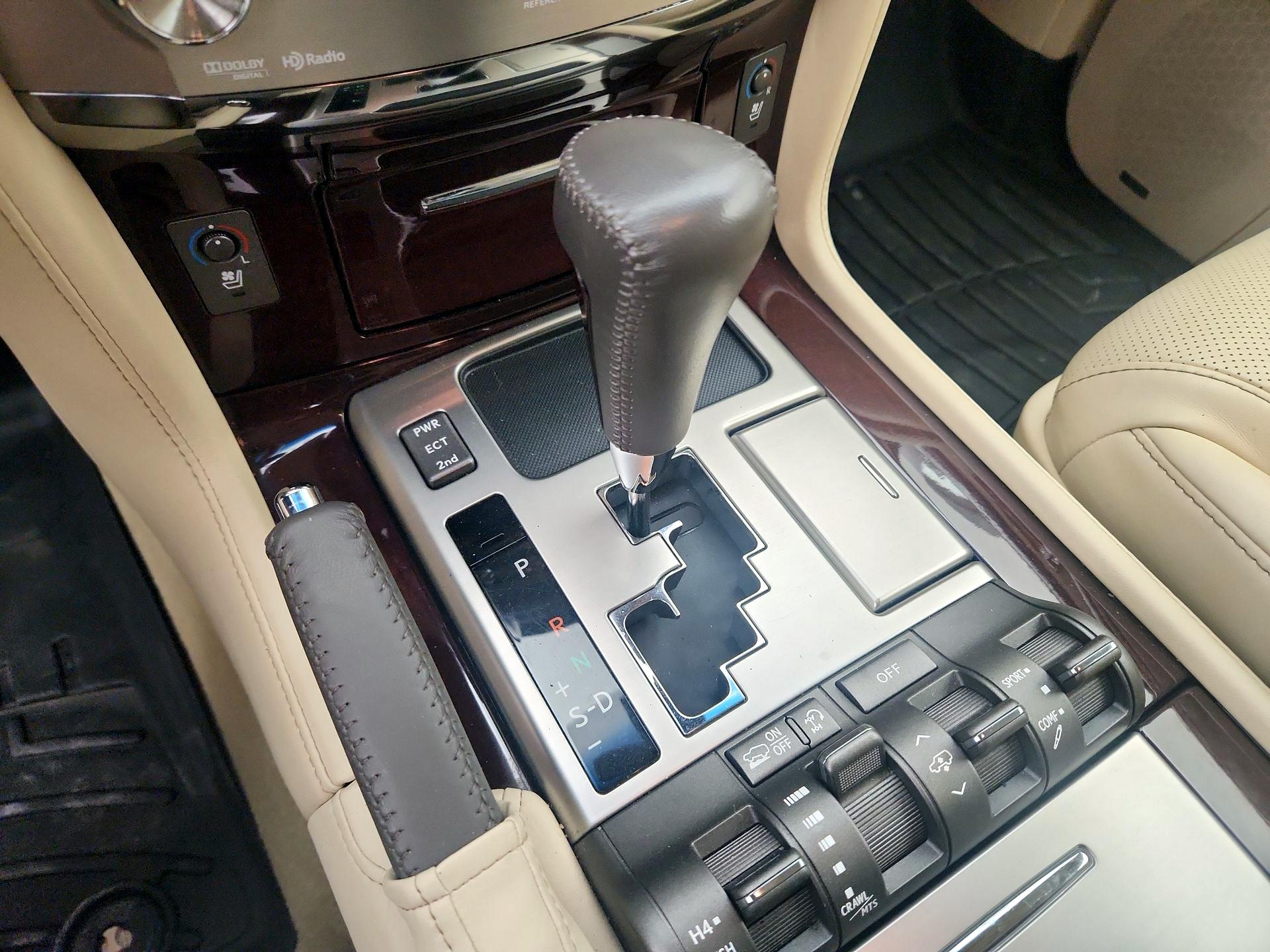 Thumbnail: 2014 Lexus LX - 17