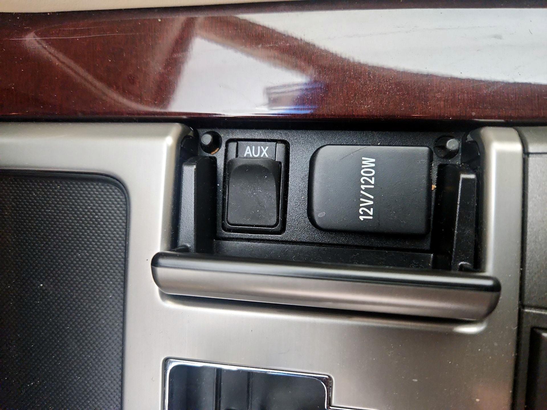 Thumbnail: 2014 Lexus LX - 18