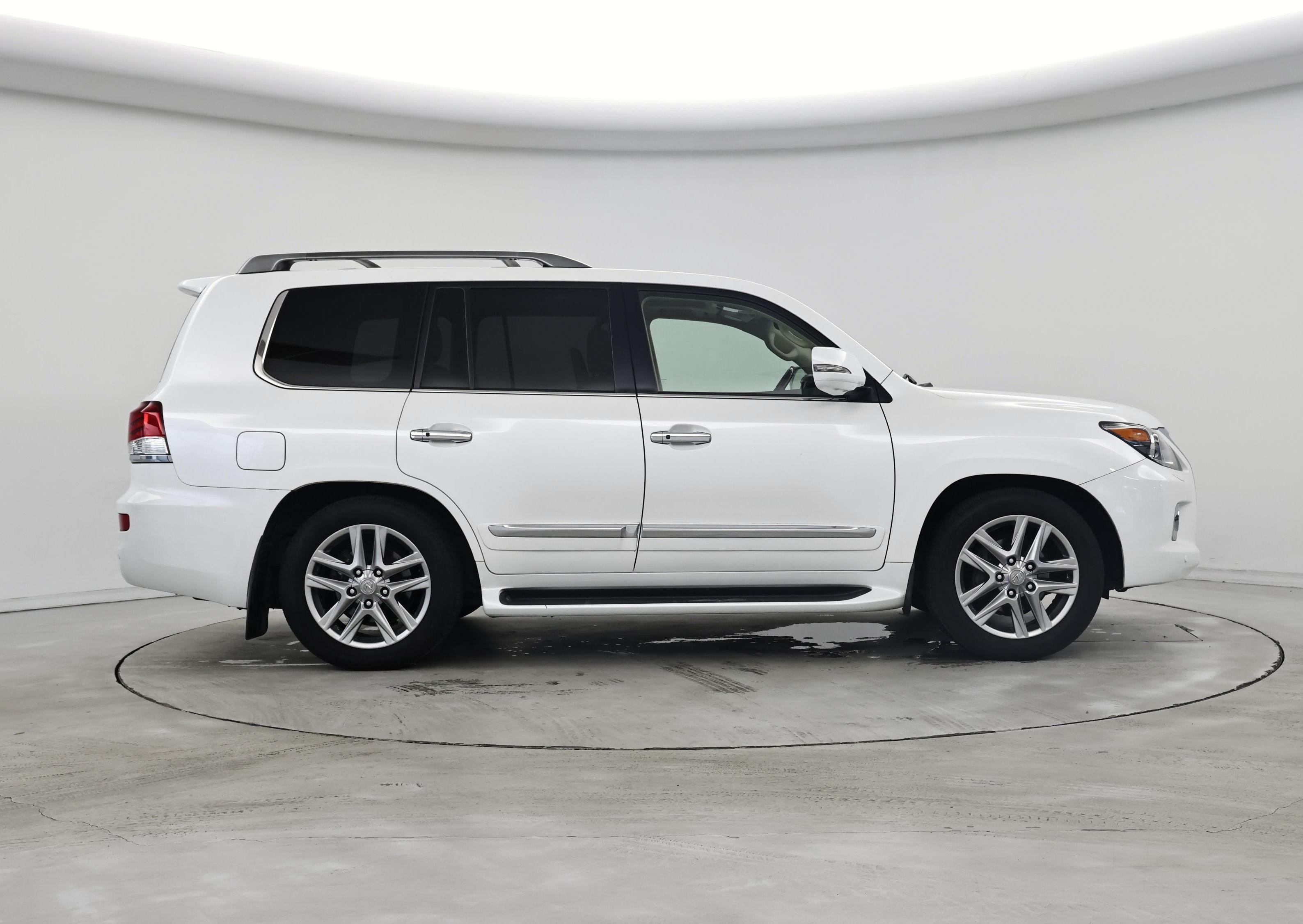 Thumbnail: 2014 Lexus LX - 7
