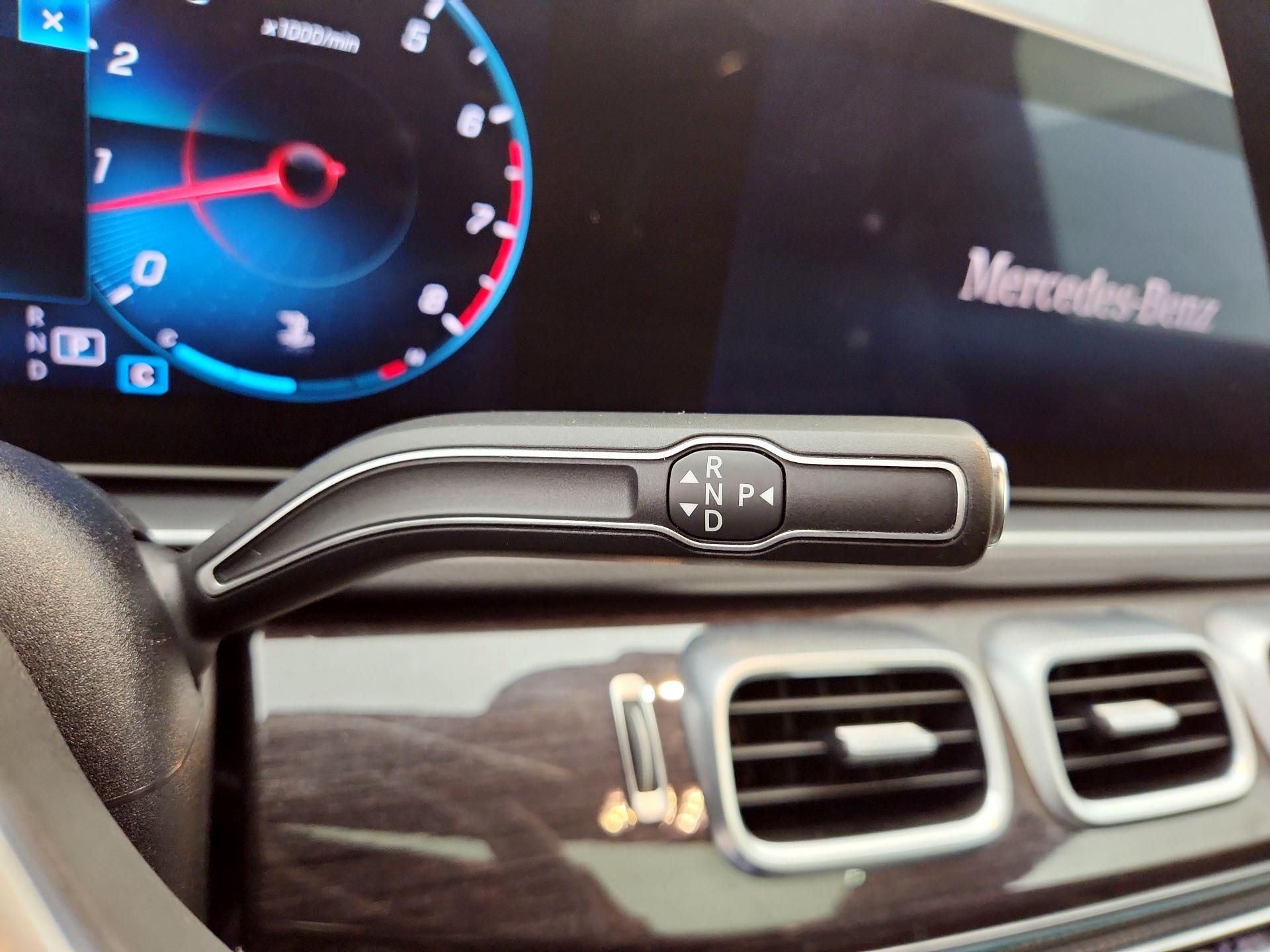 Thumbnail: 2020 Mercedes-Benz GLE - 18