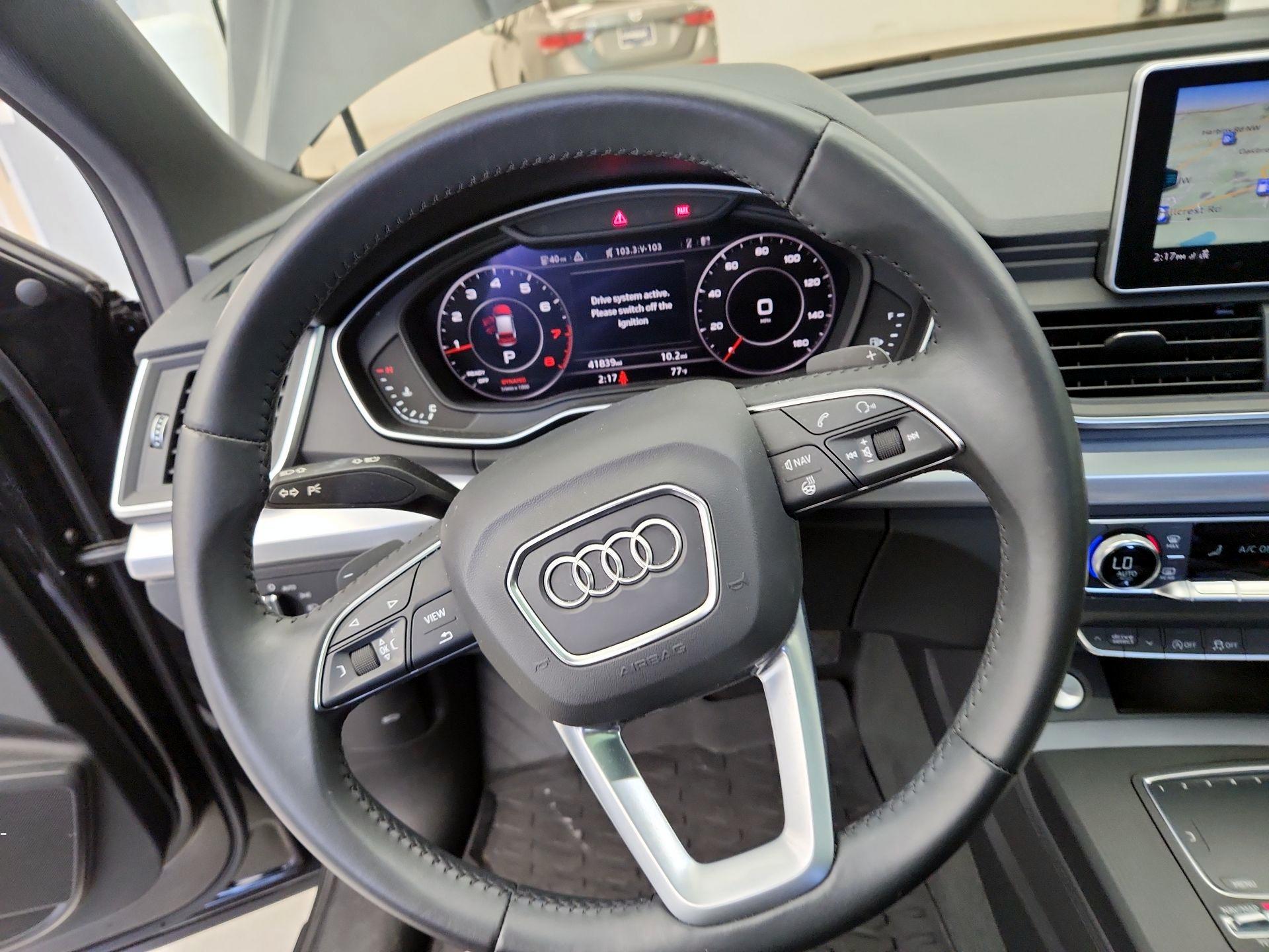 Thumbnail: 2020 Audi Q5 - 10