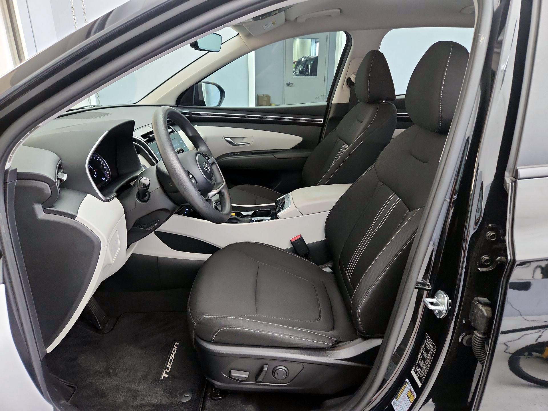 Thumbnail: 2023 Hyundai Tucson - 11