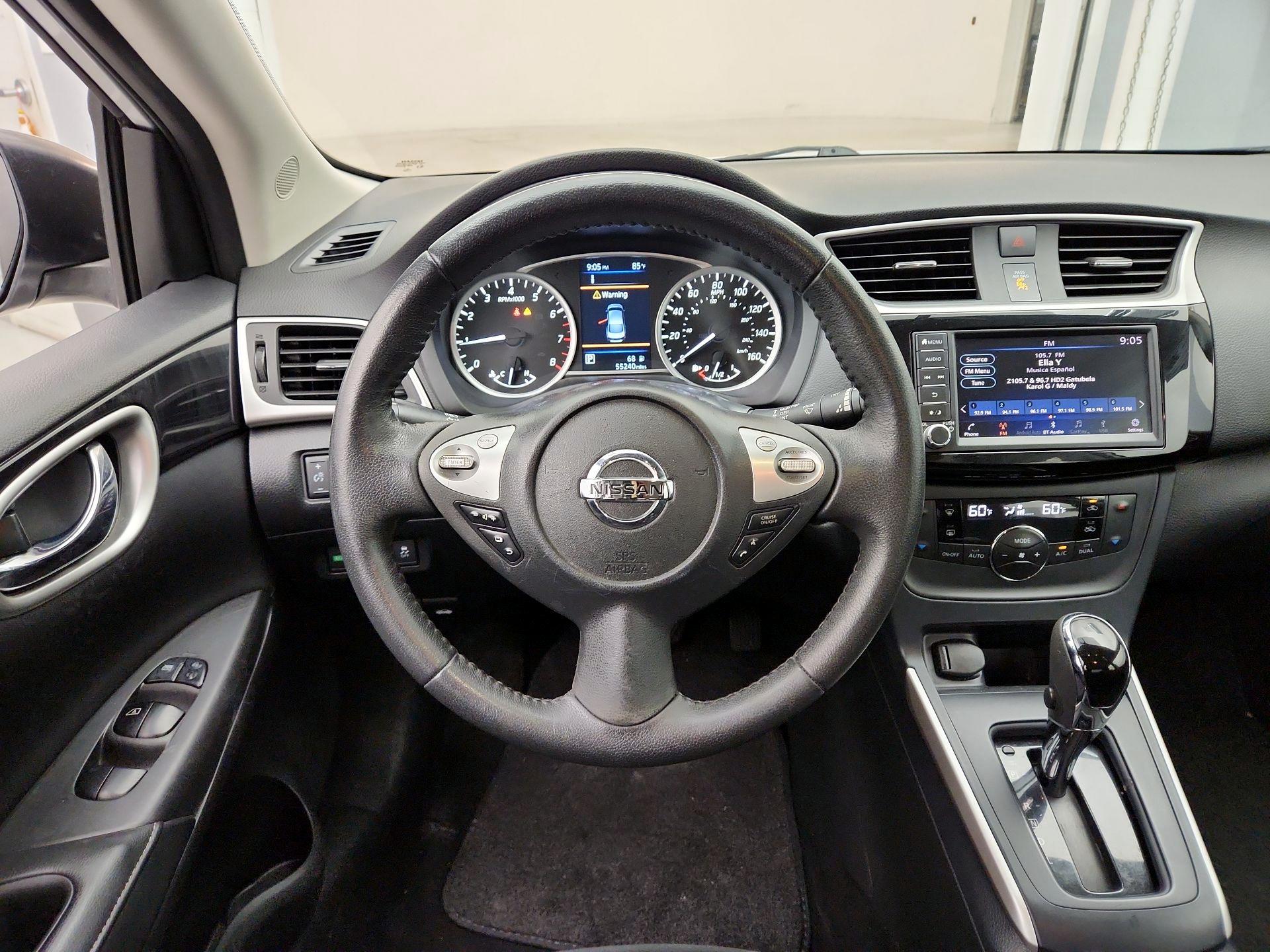 Thumbnail: 2019 Nissan Sentra - 10