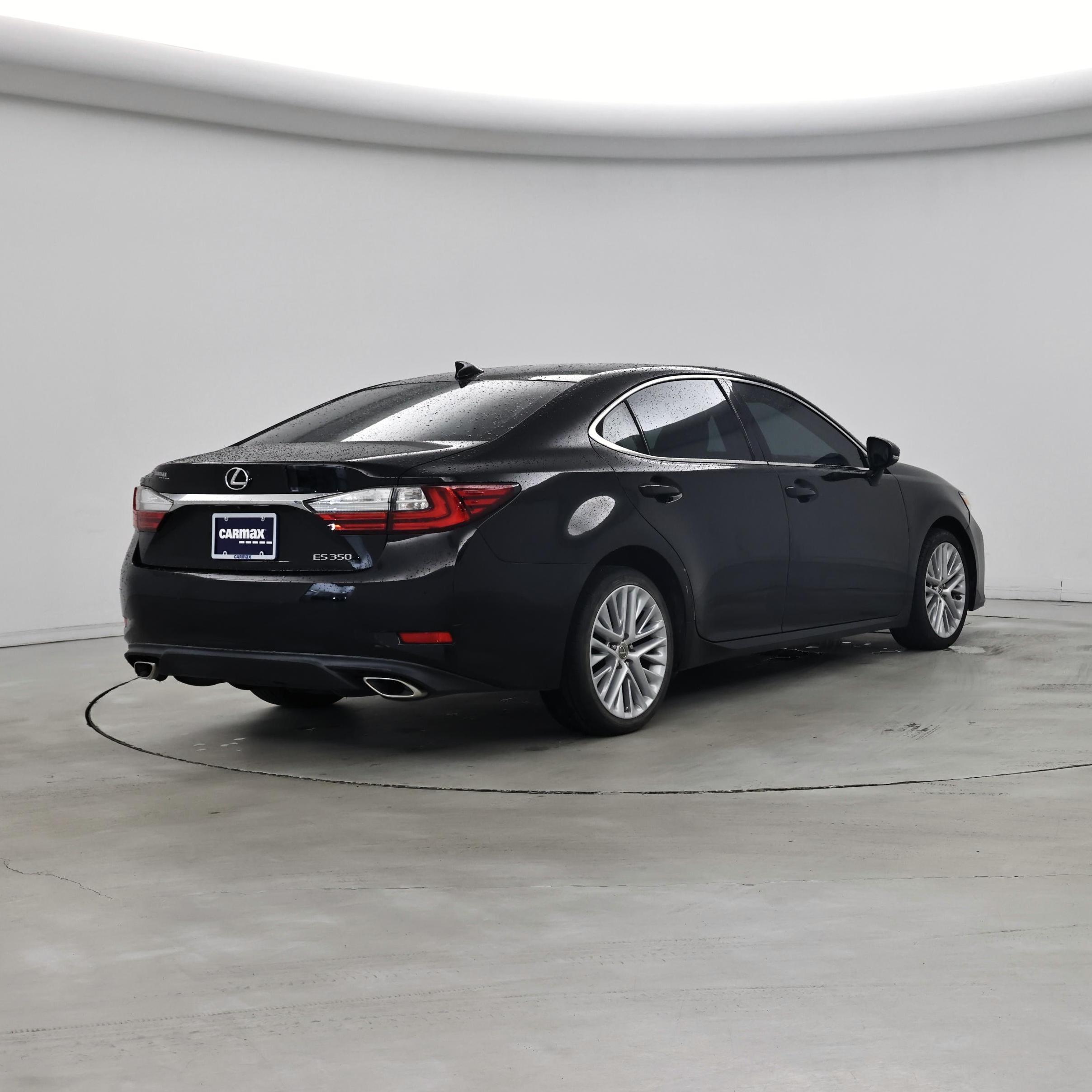 Thumbnail: 2018 Lexus ES - 8