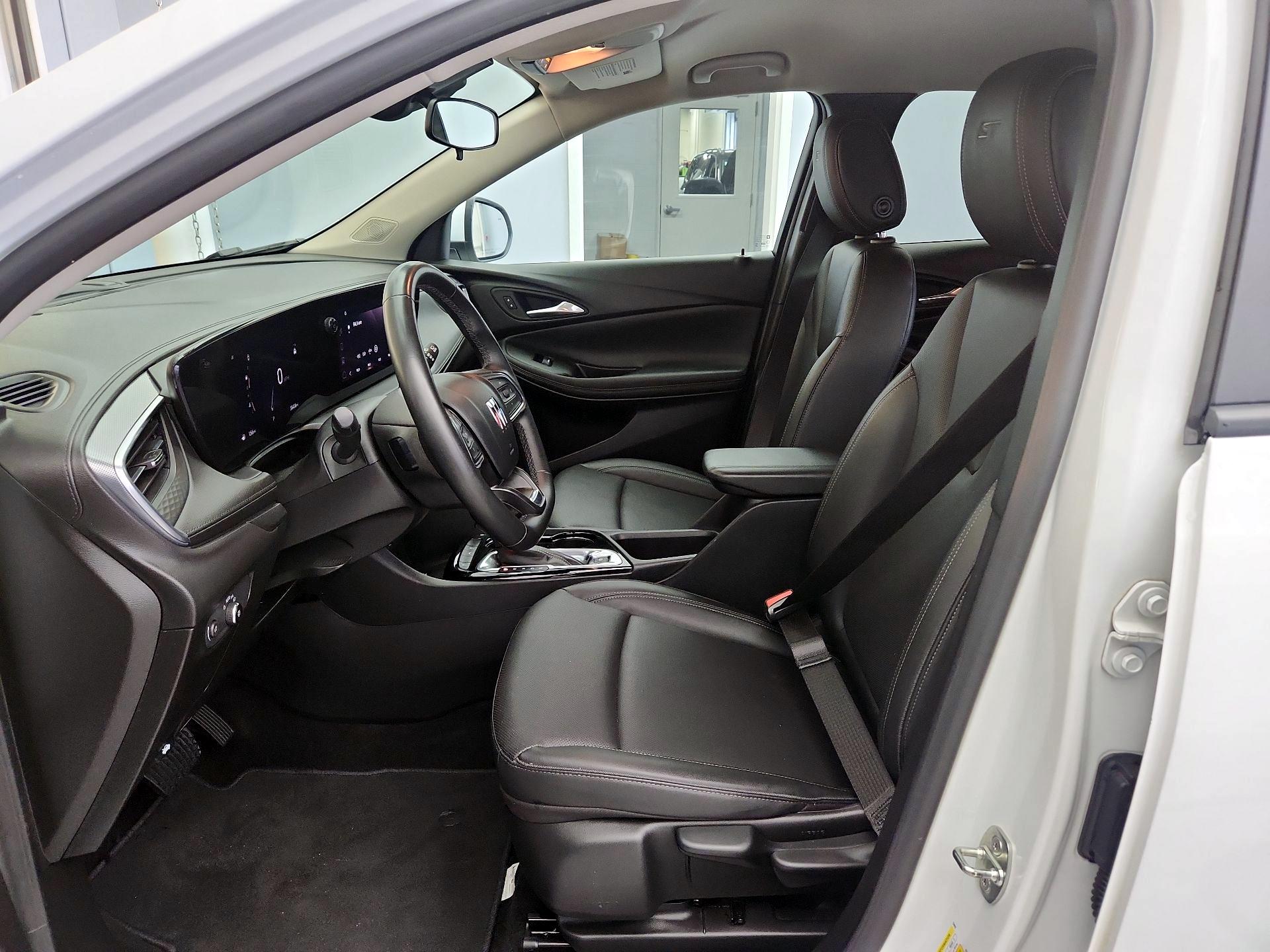 Thumbnail: 2024 Buick Encore GX - 11