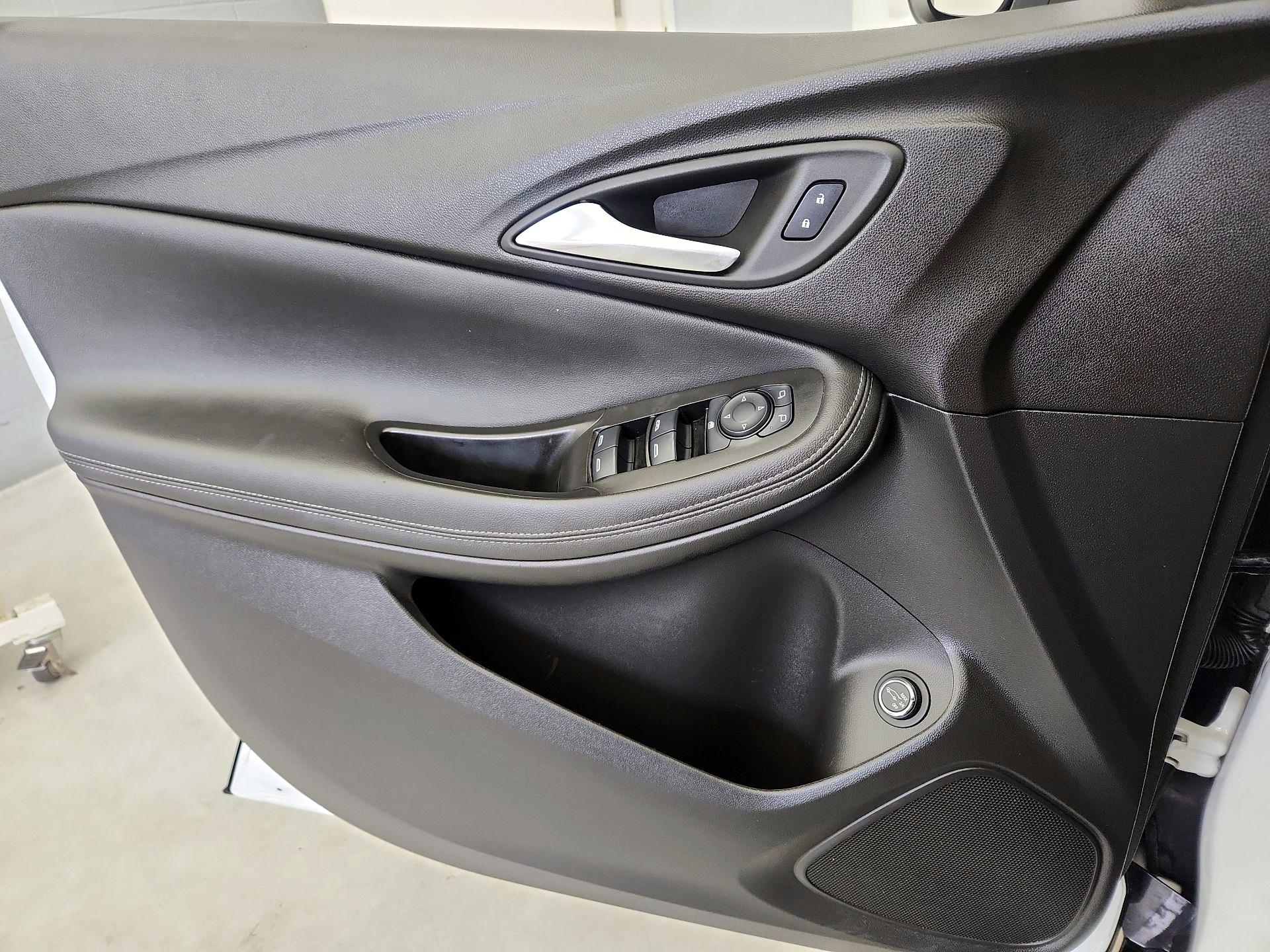 Thumbnail: 2024 Buick Encore GX - 12