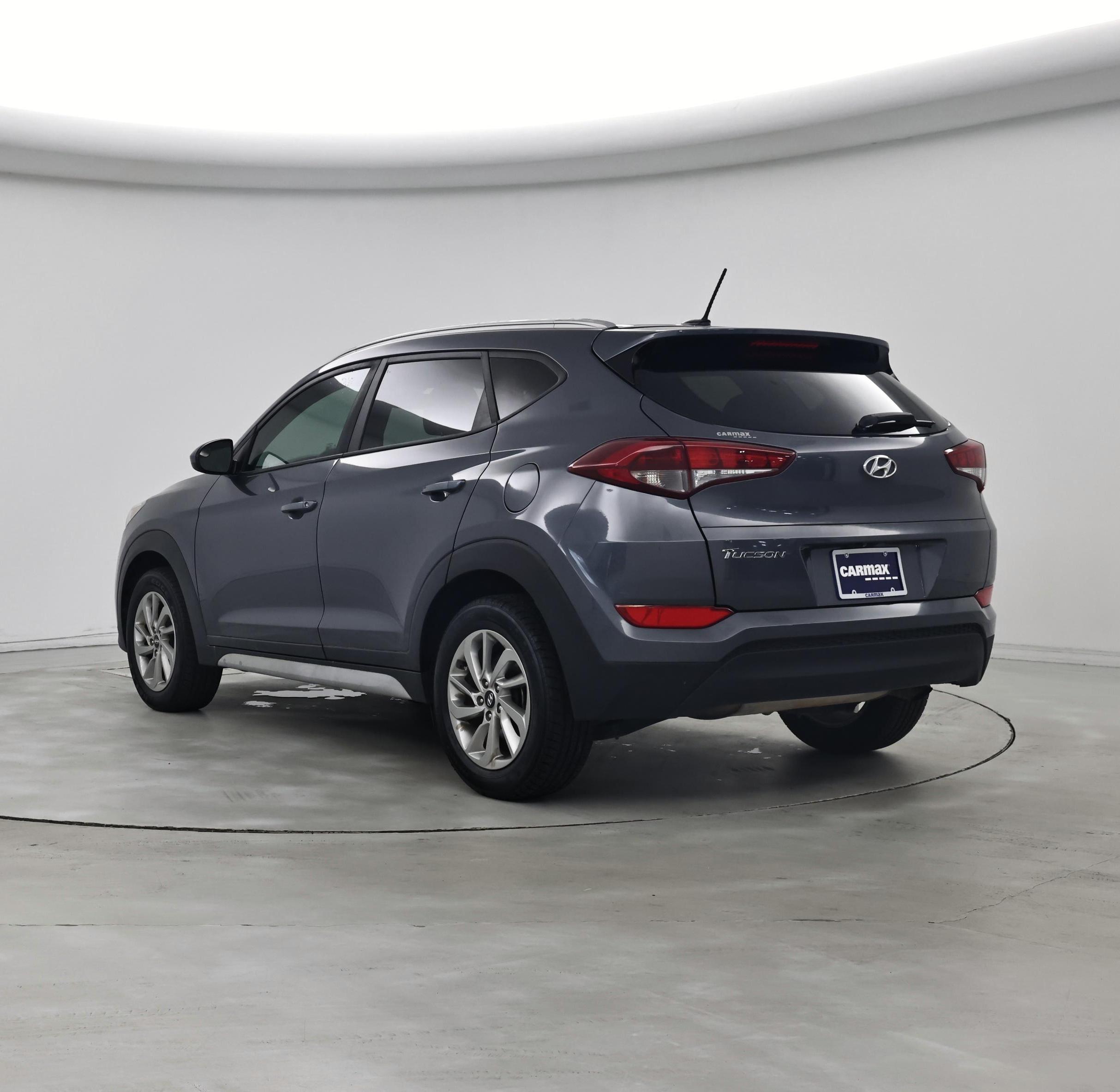 Thumbnail: 2017 Hyundai Tucson - 2