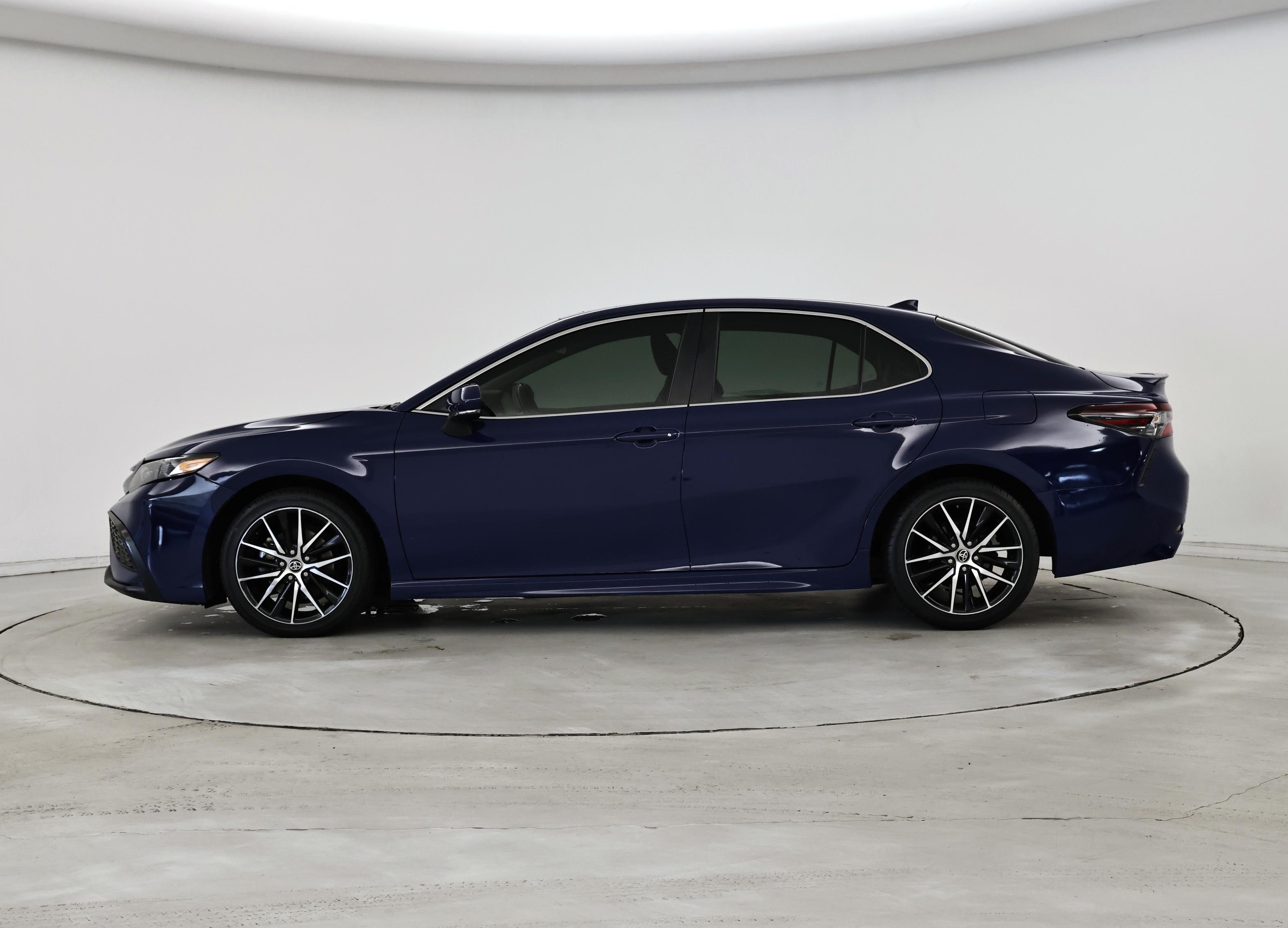 Thumbnail: 2023 Toyota Camry - 3