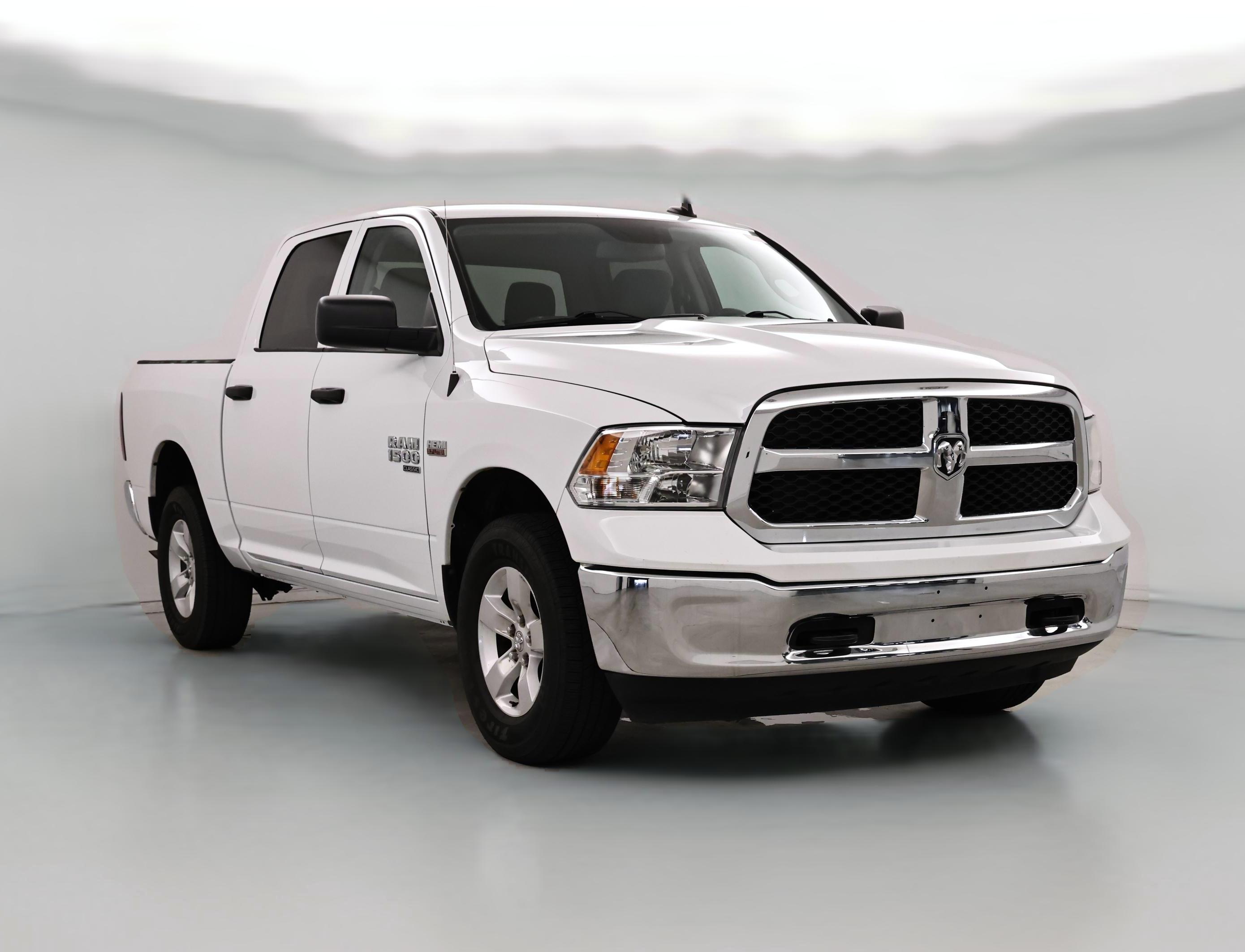 Thumbnail: 2021 RAM 1500 Classic - 1