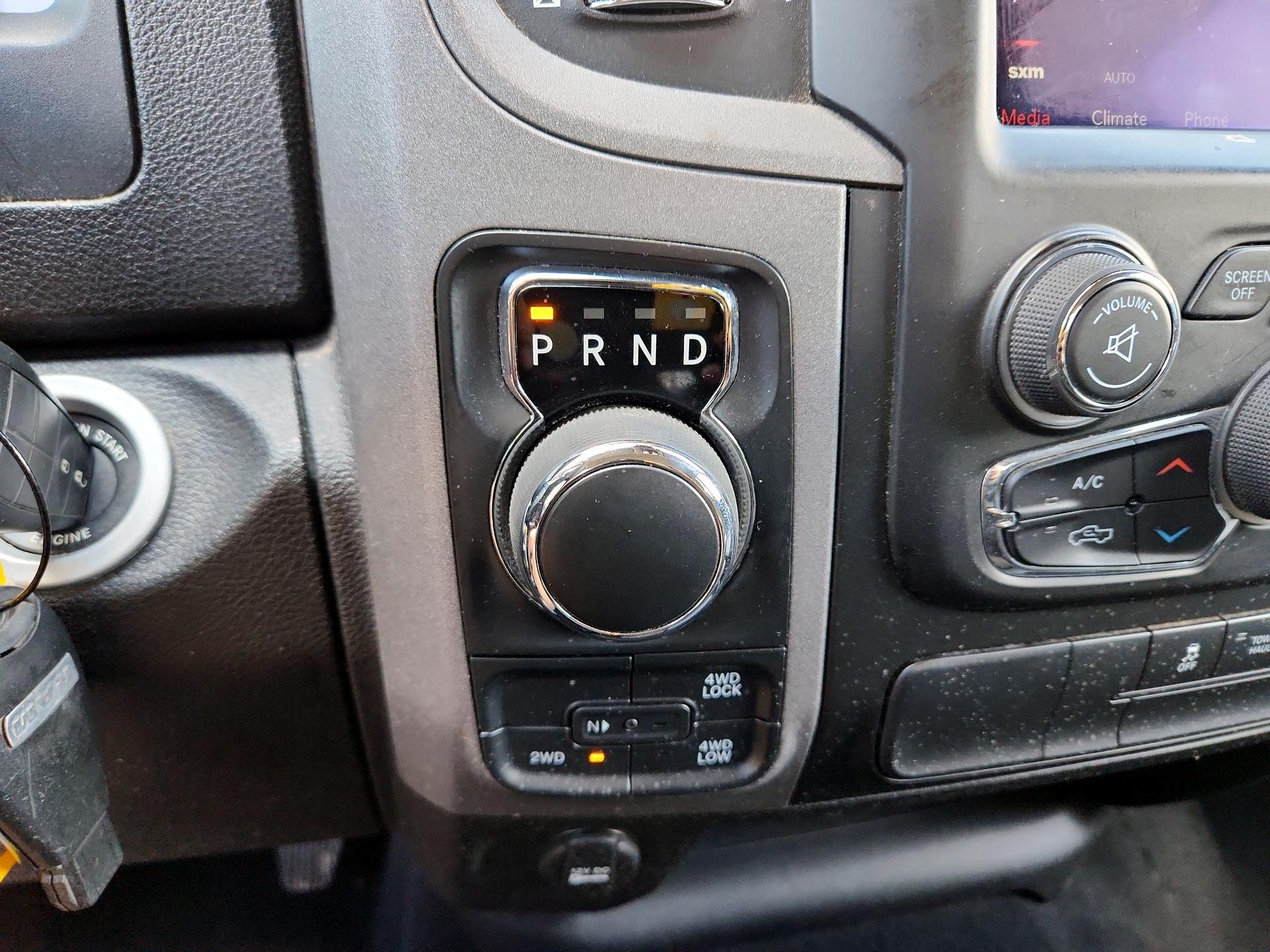 Thumbnail: 2021 RAM 1500 Classic - 17
