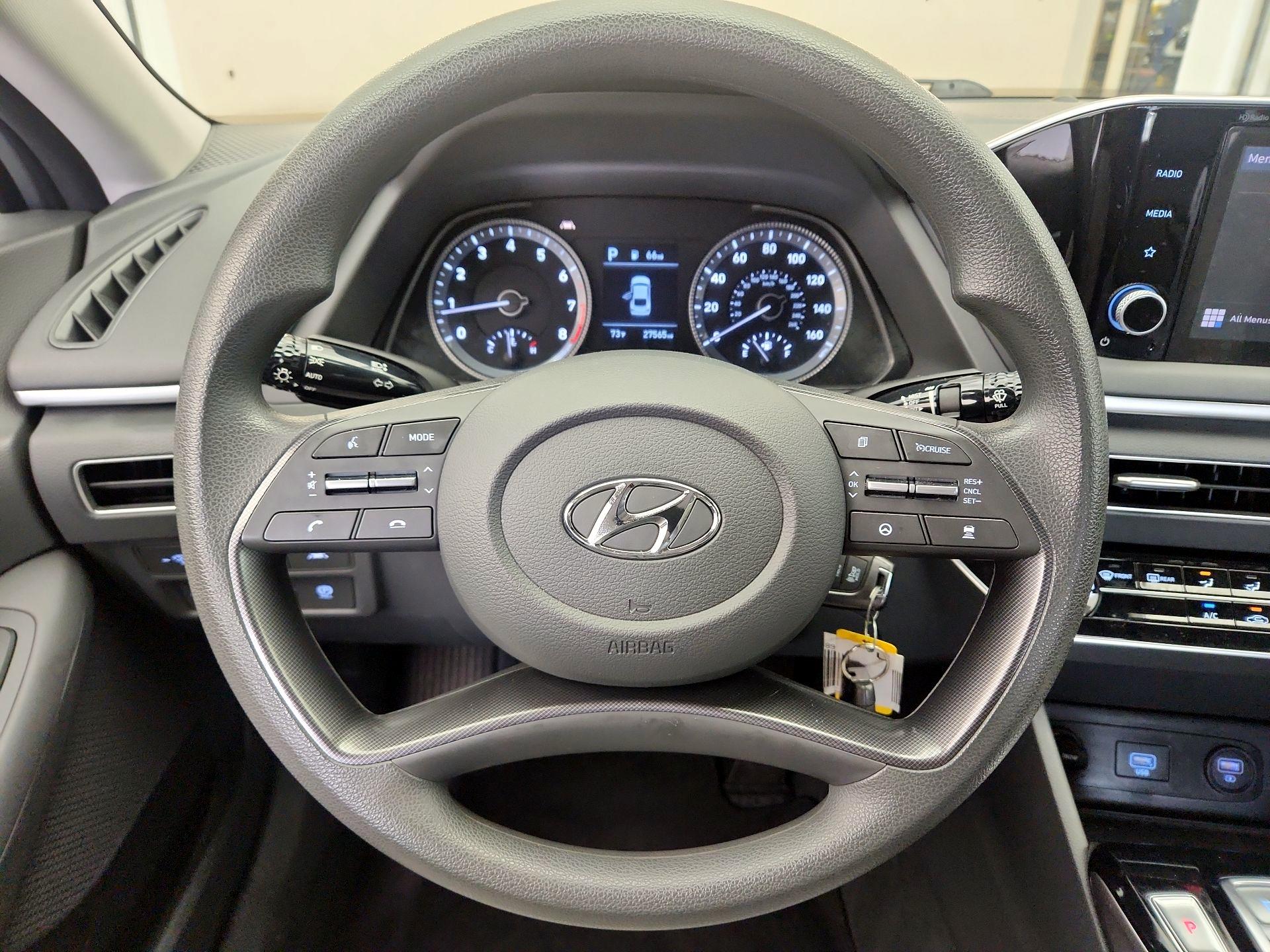 Thumbnail: 2022 Hyundai Sonata - 10