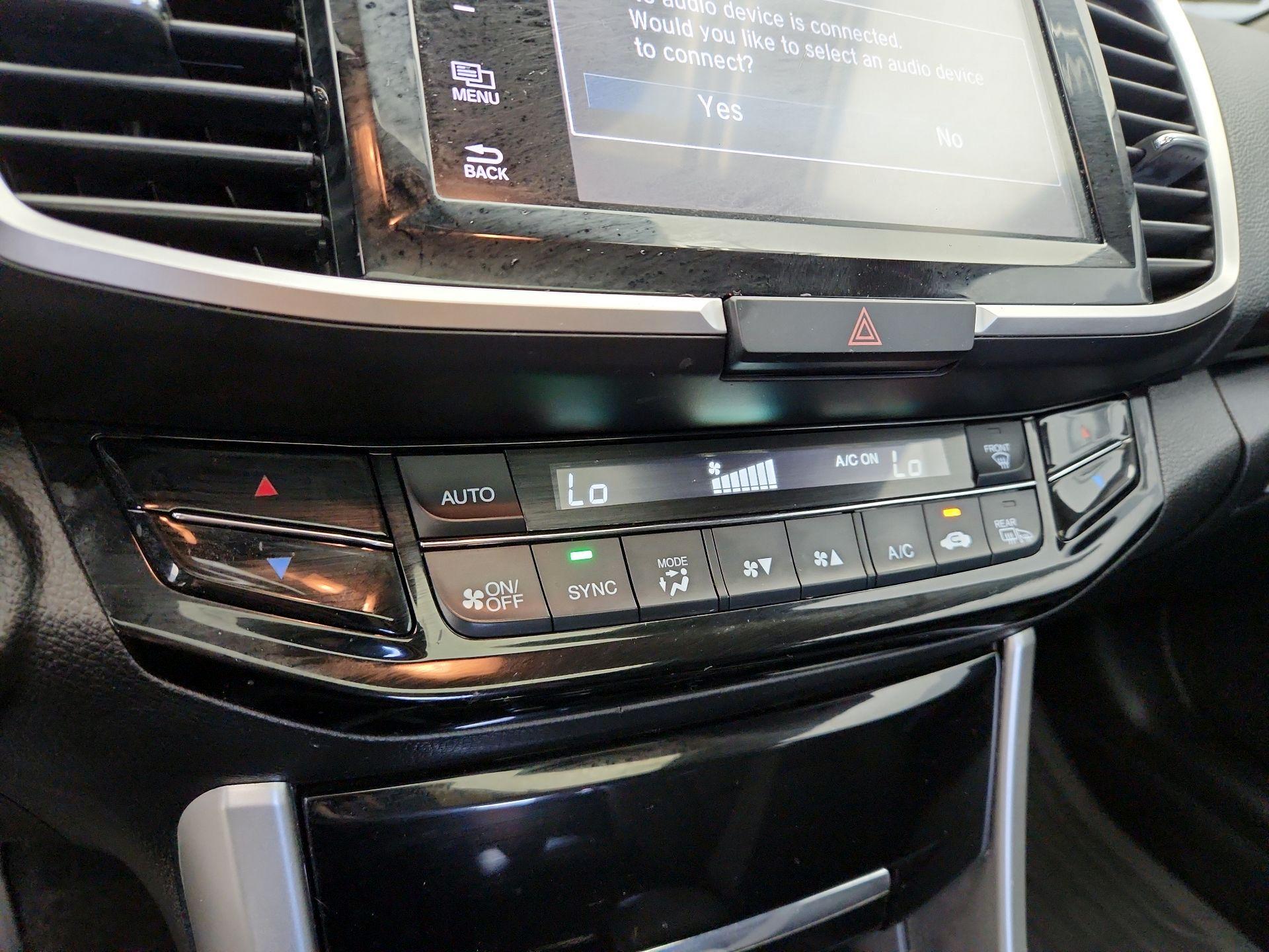 Thumbnail: 2017 Honda Accord - 16