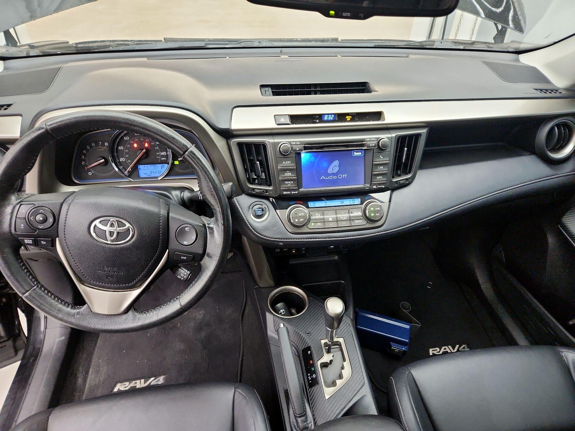 Thumbnail: 2013 Toyota RAV4 - 9