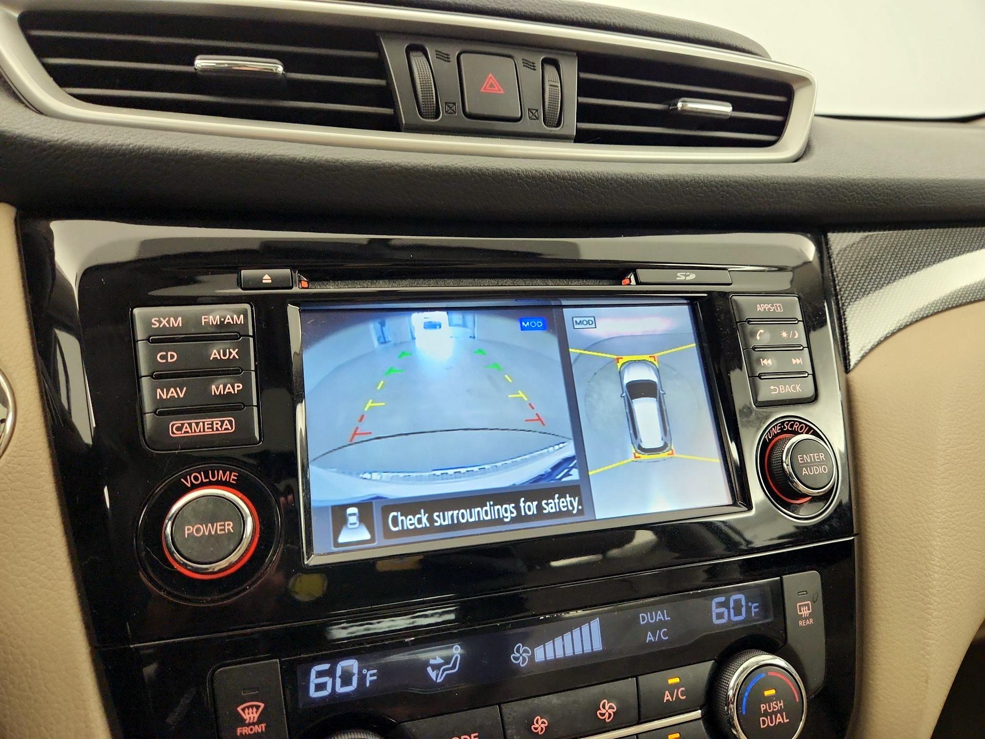 Thumbnail: 2016 Nissan Rogue - 15