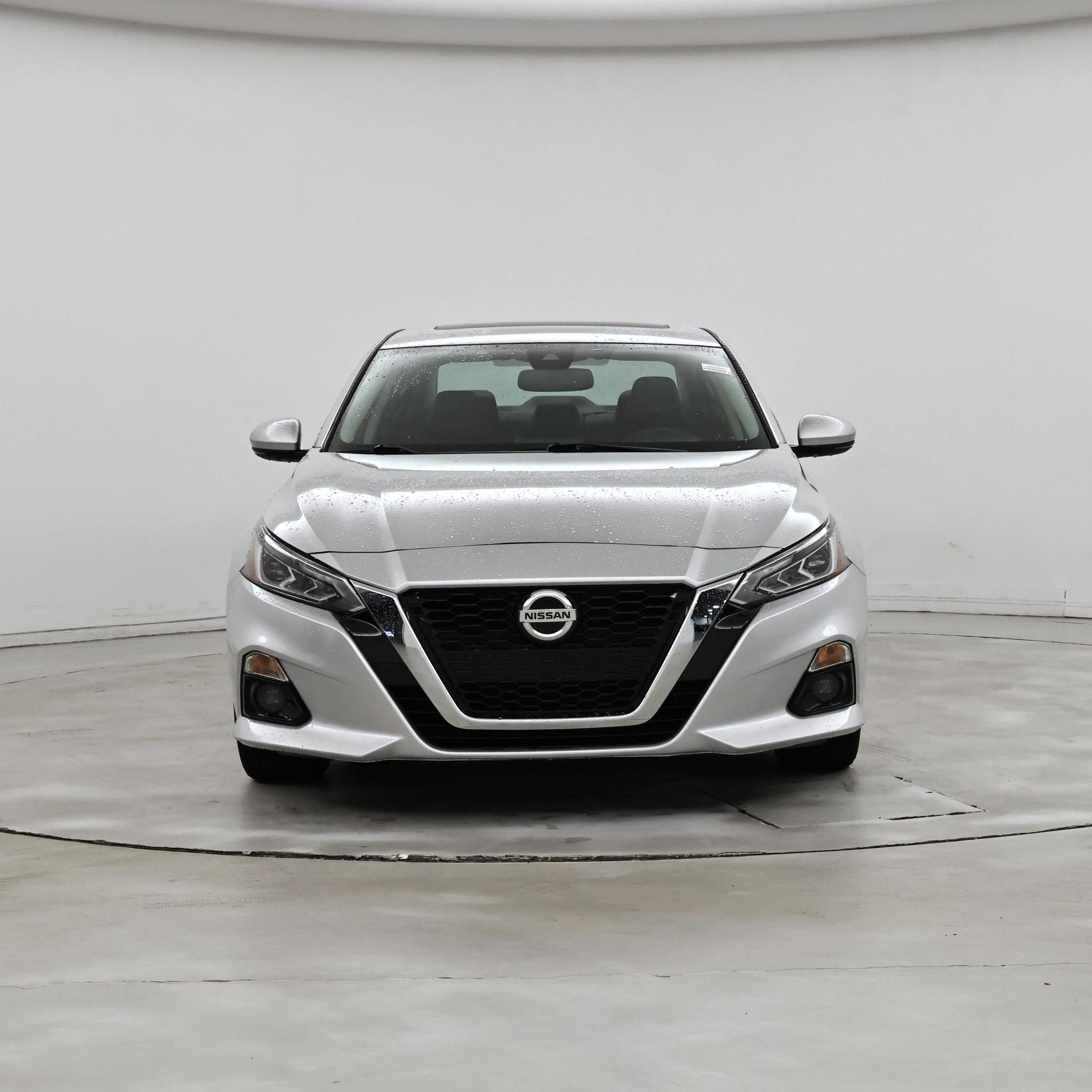 Thumbnail: 2020 Nissan Altima - 5