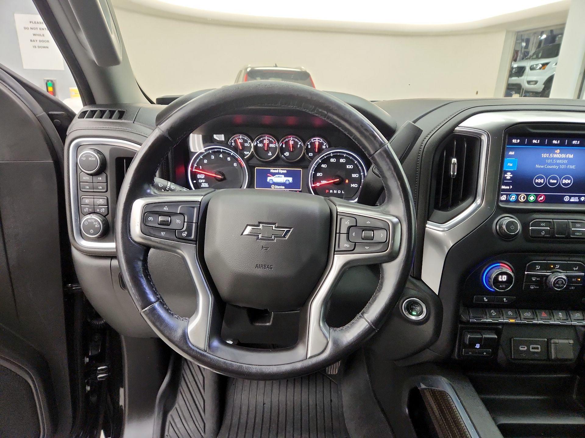 Thumbnail: 2020 Chevrolet Silverado 1500 - 10