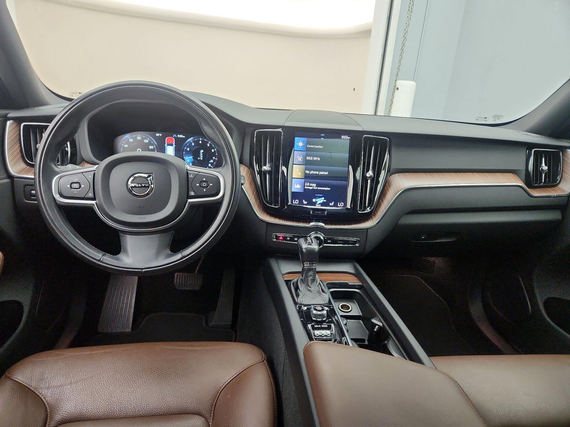 Thumbnail: 2021 Volvo XC60 - 9