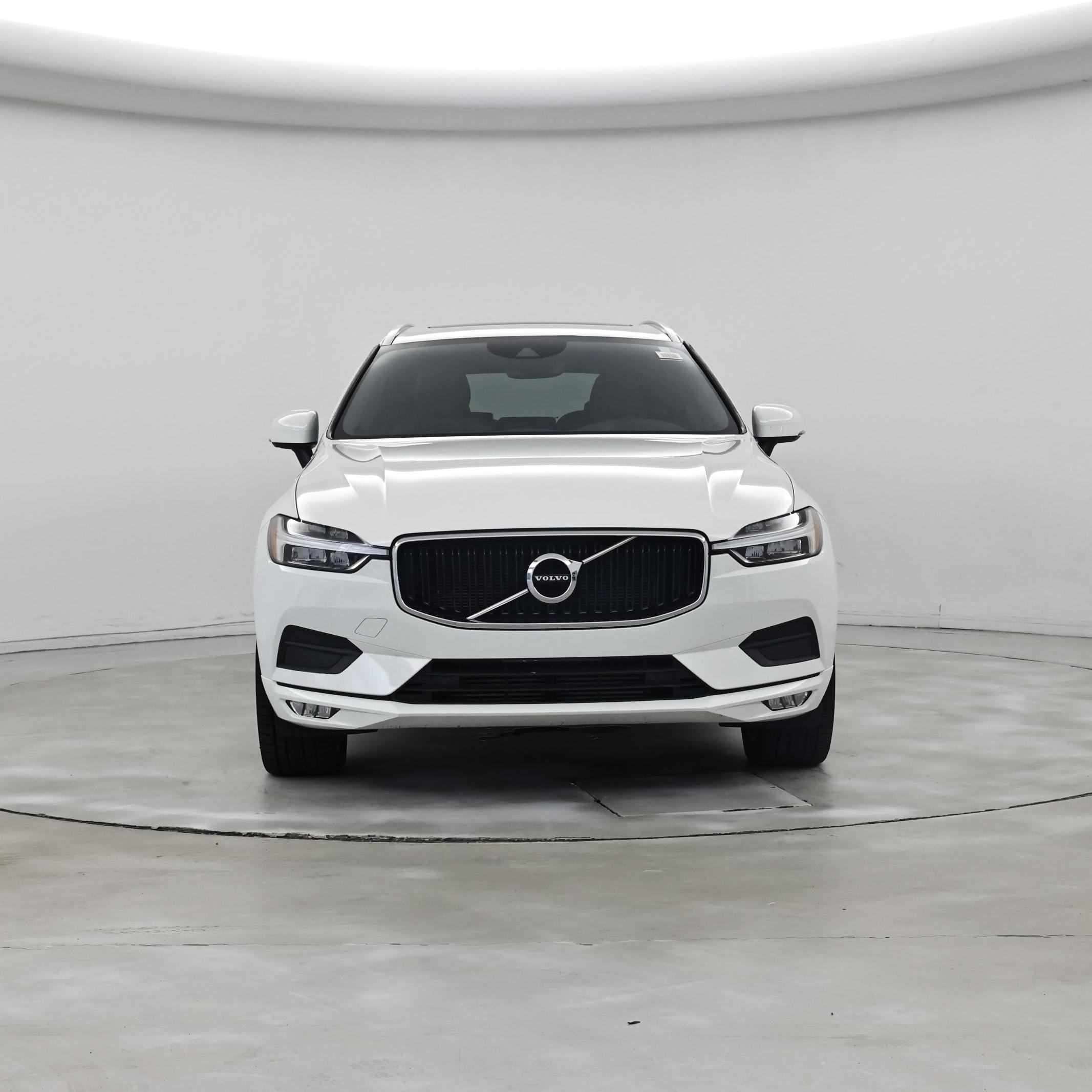 Thumbnail: 2021 Volvo XC60 - 5