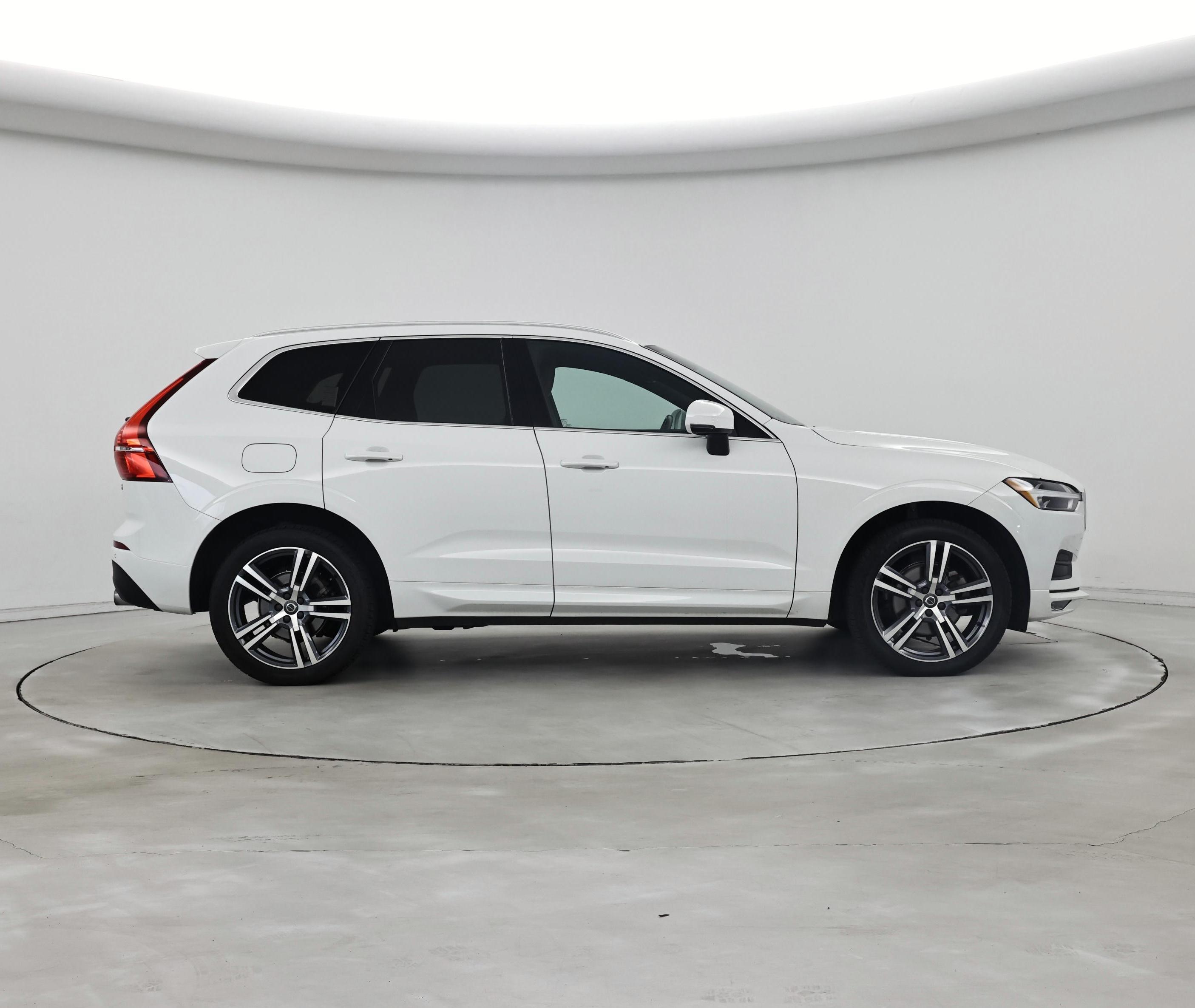 Thumbnail: 2021 Volvo XC60 - 7