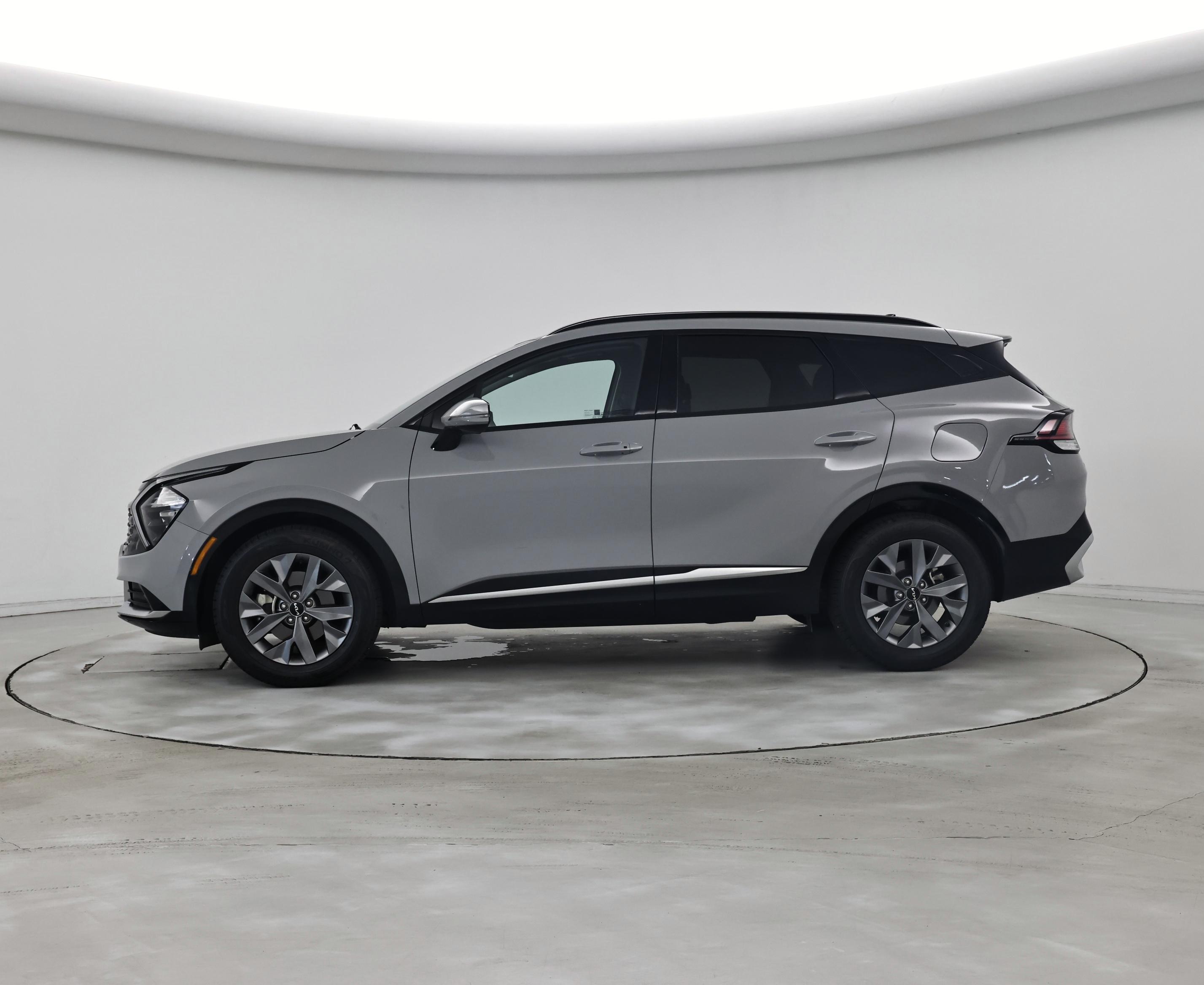 Thumbnail: 2023 Kia Sportage - 3