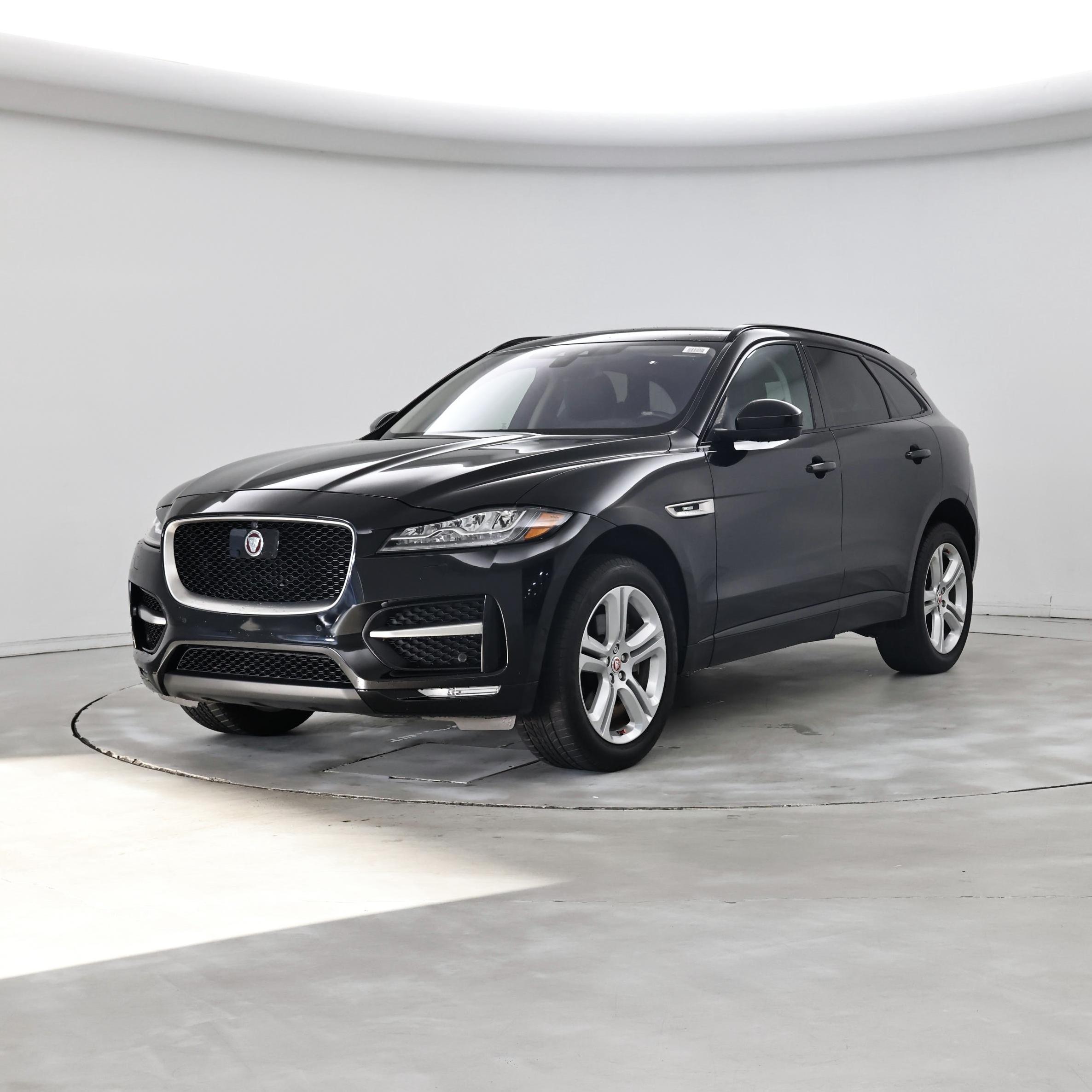 Thumbnail: 2018 Jaguar F-Pace - 4