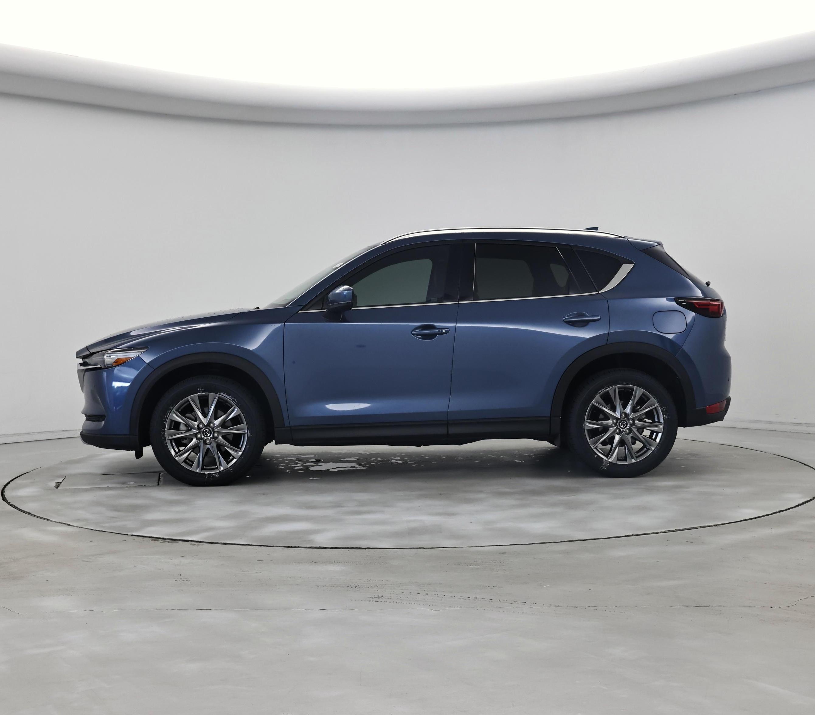 Thumbnail: 2021 Mazda CX-5 - 3