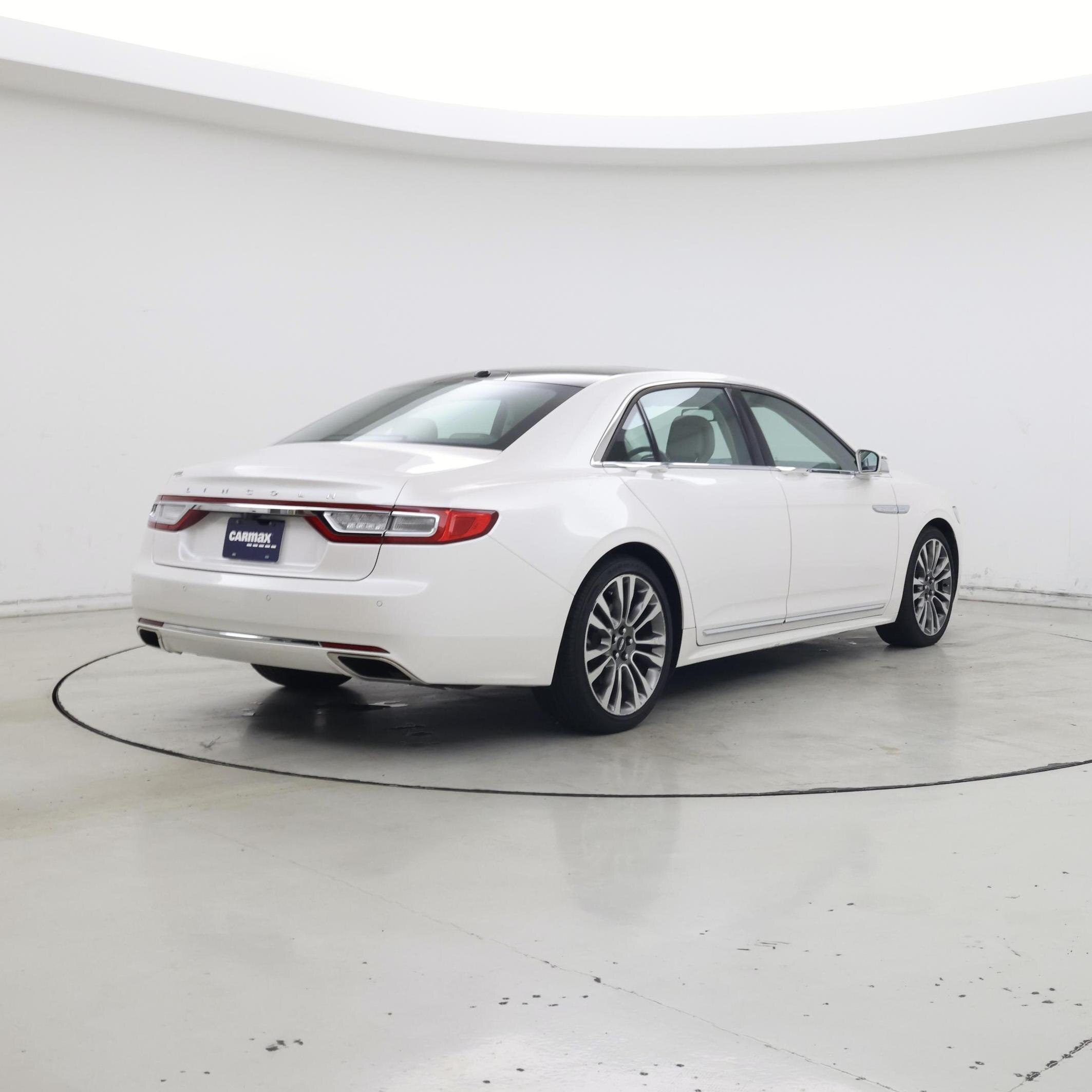 Thumbnail: 2017 Lincoln Continental - 8