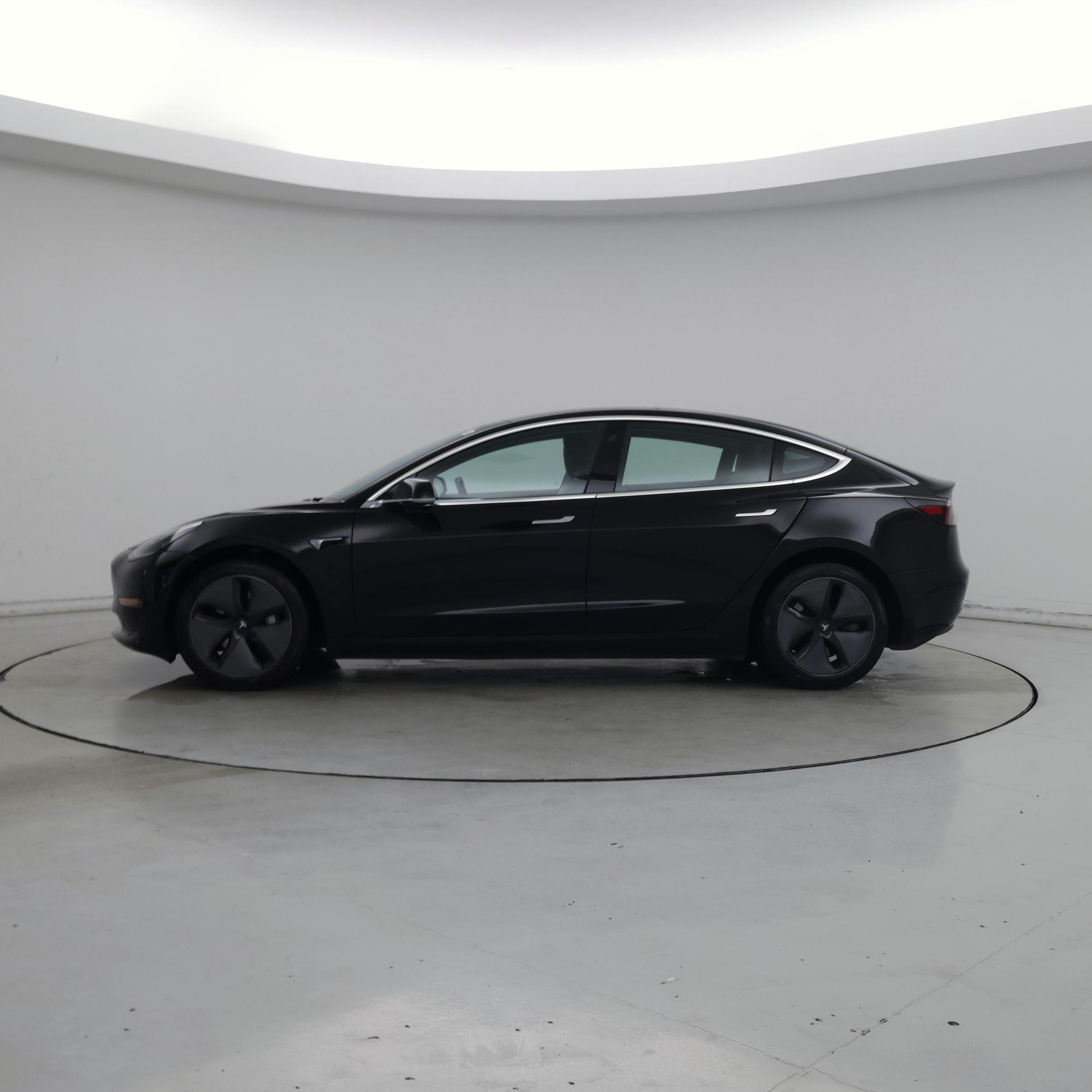 Thumbnail: 2019 Tesla Model 3 - 3