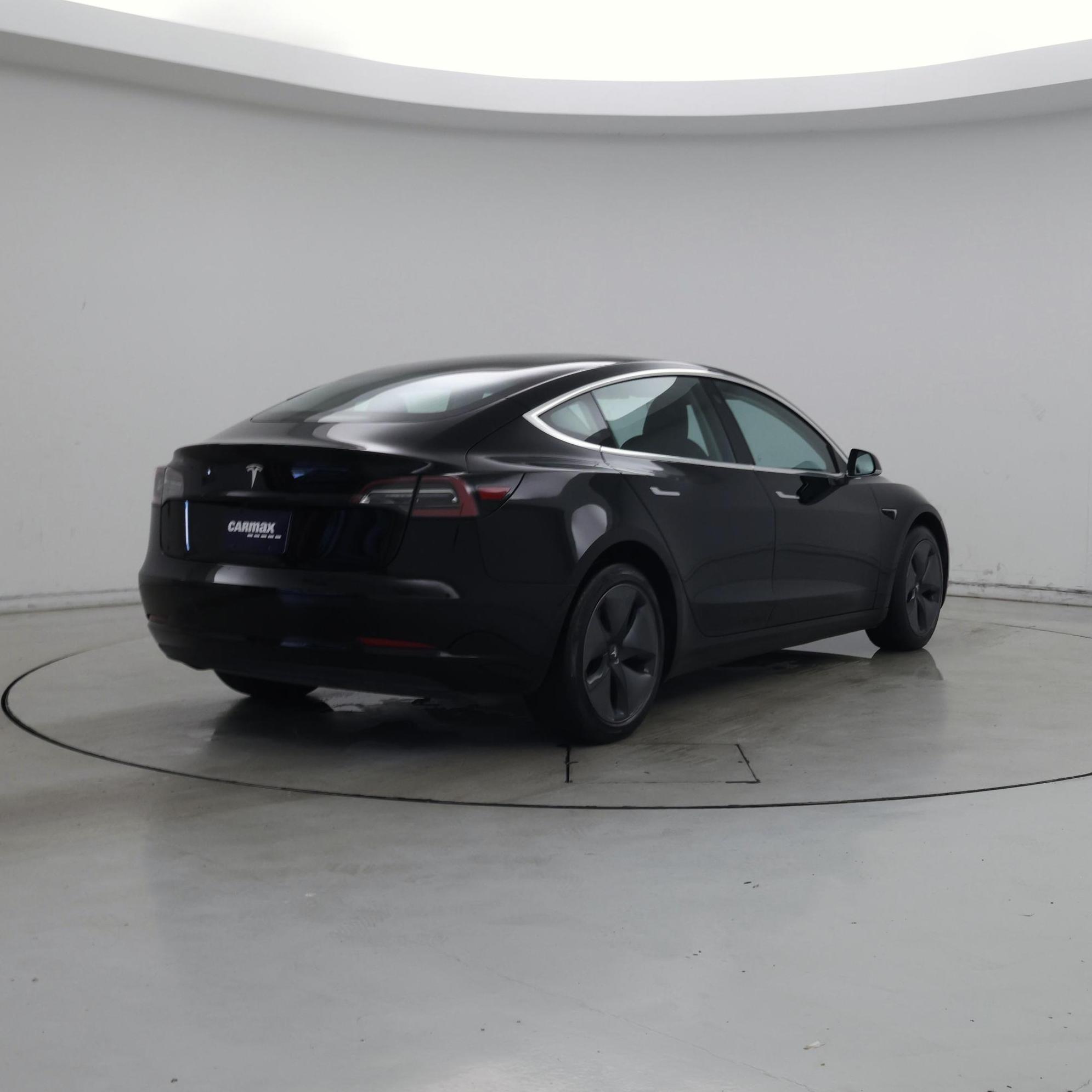 Thumbnail: 2019 Tesla Model 3 - 8