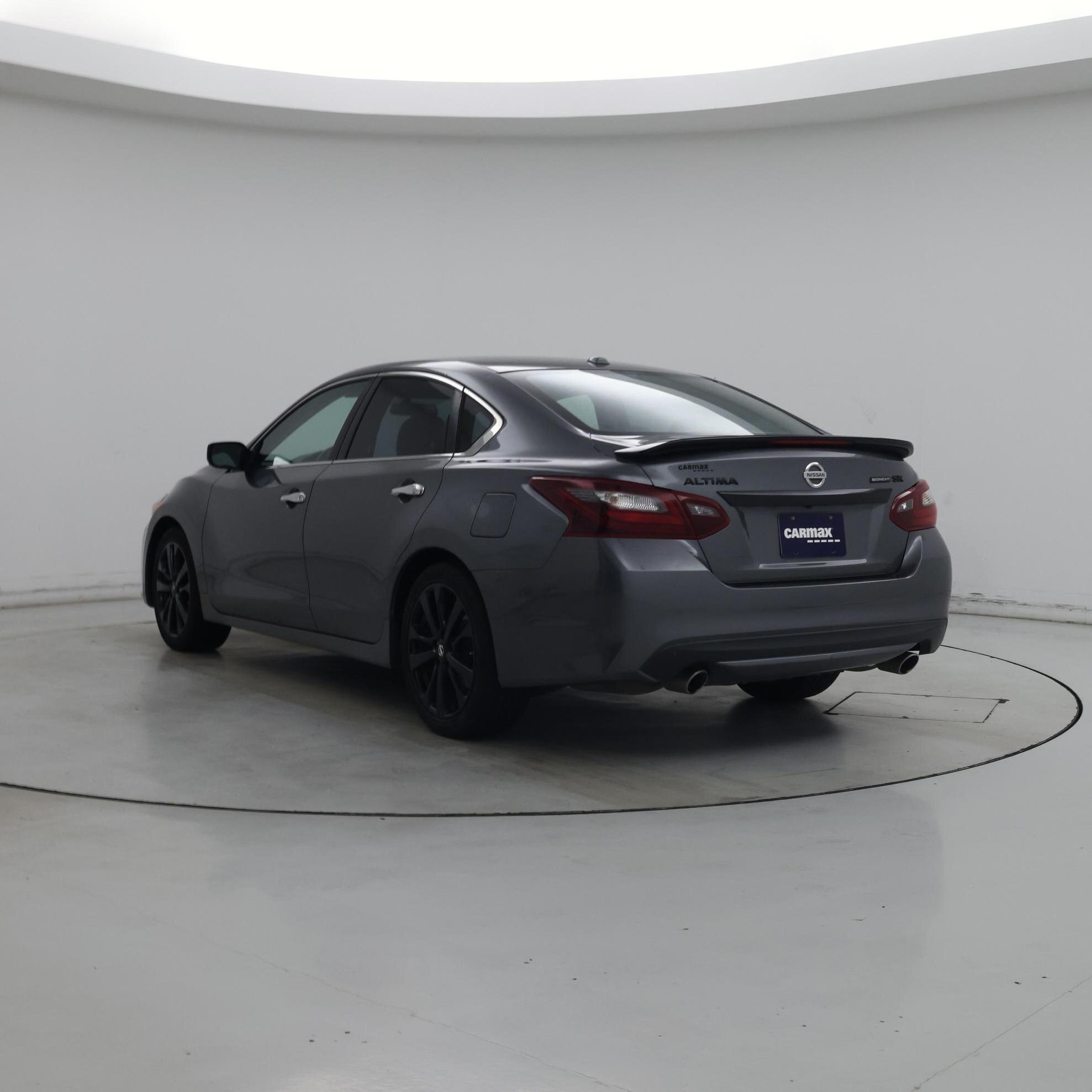 Thumbnail: 2018 Nissan Altima - 2