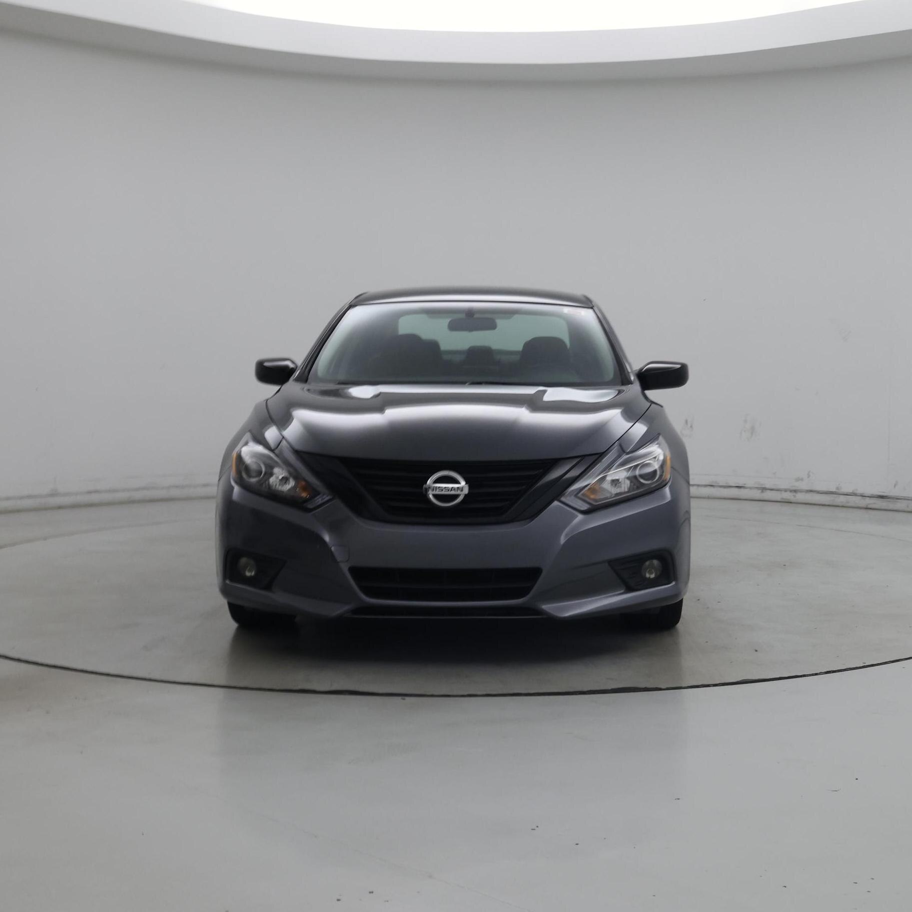 Thumbnail: 2018 Nissan Altima - 5