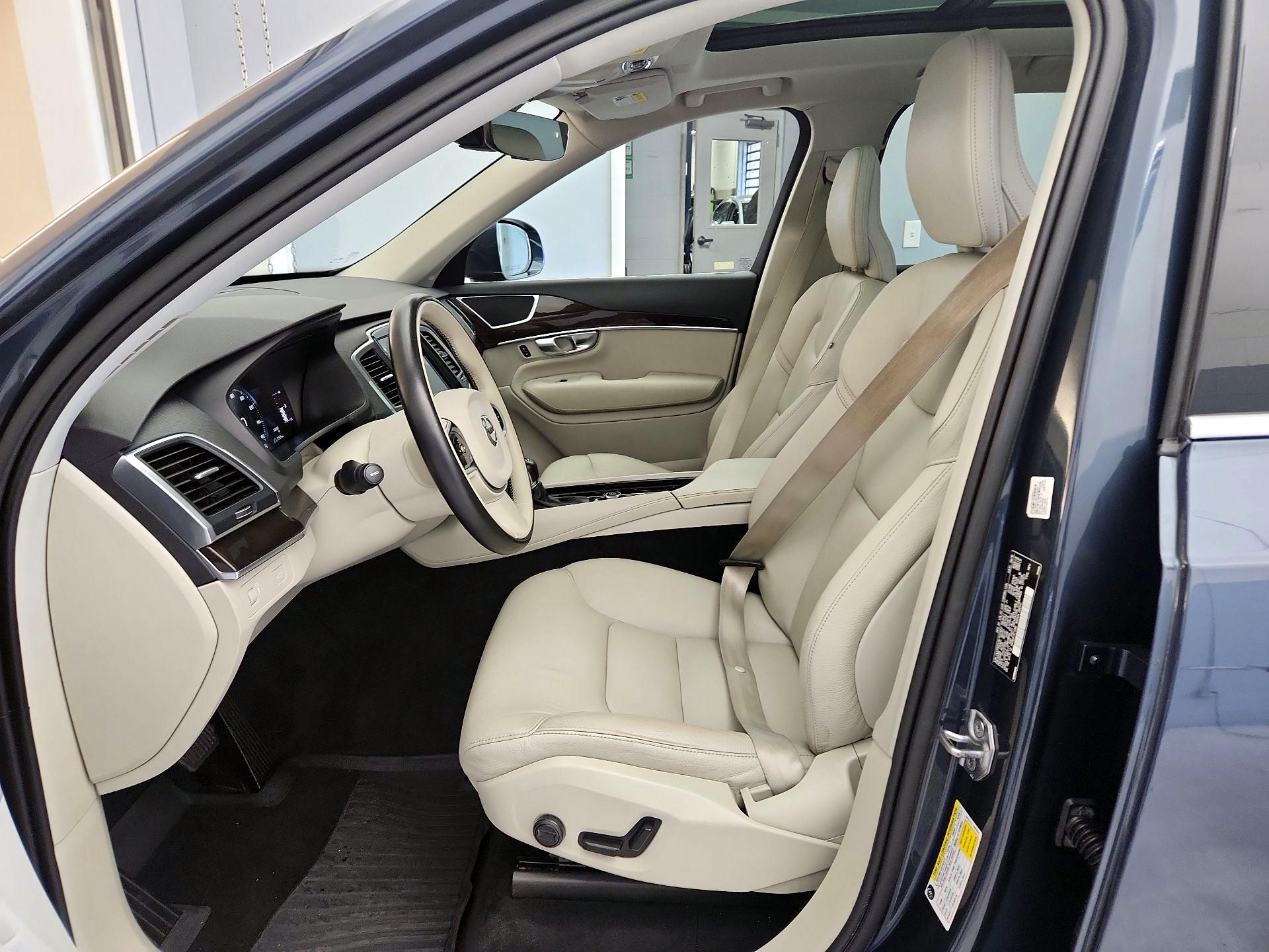 Thumbnail: 2019 Volvo XC90 - 11