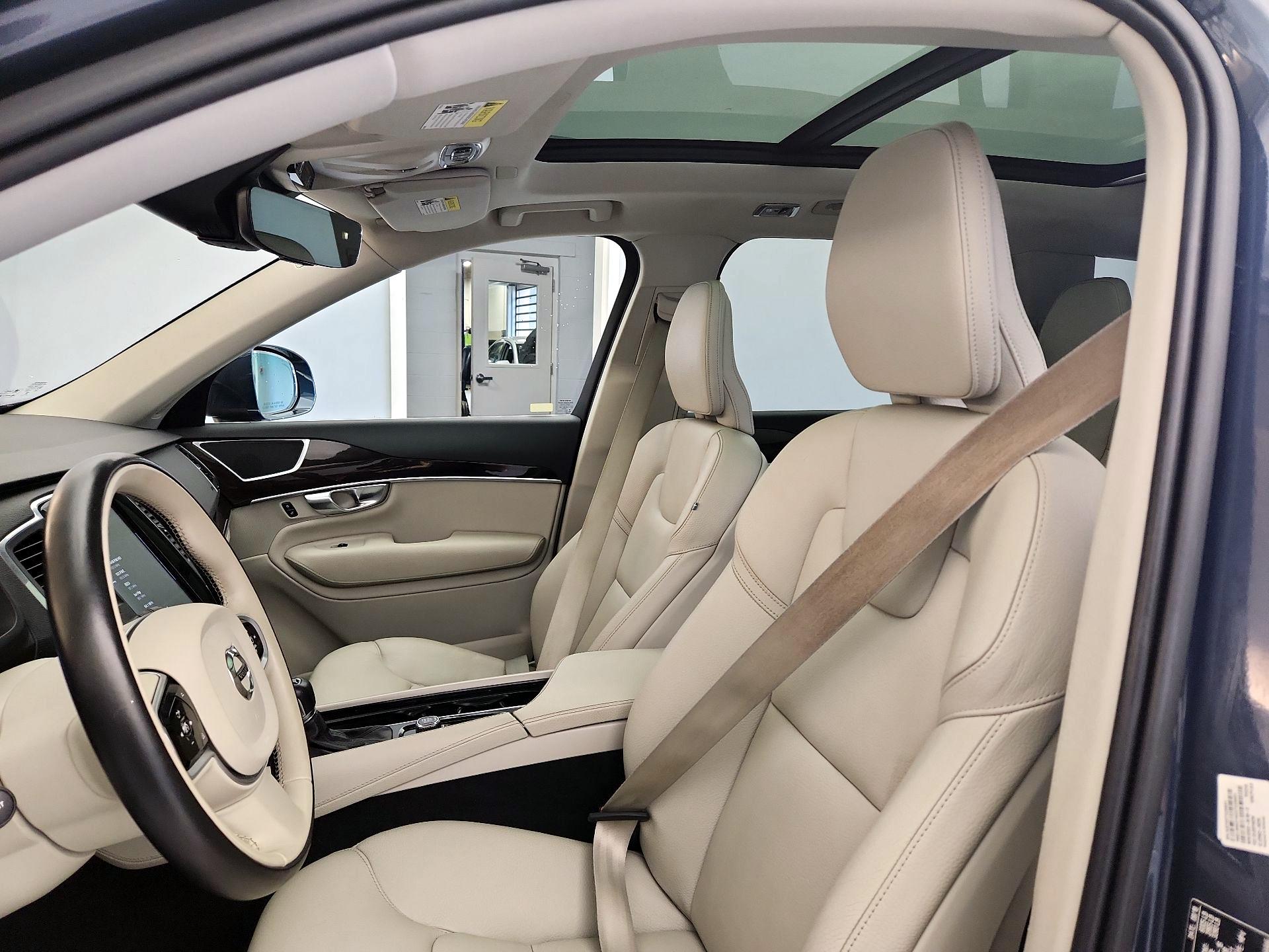 Thumbnail: 2019 Volvo XC90 - 19