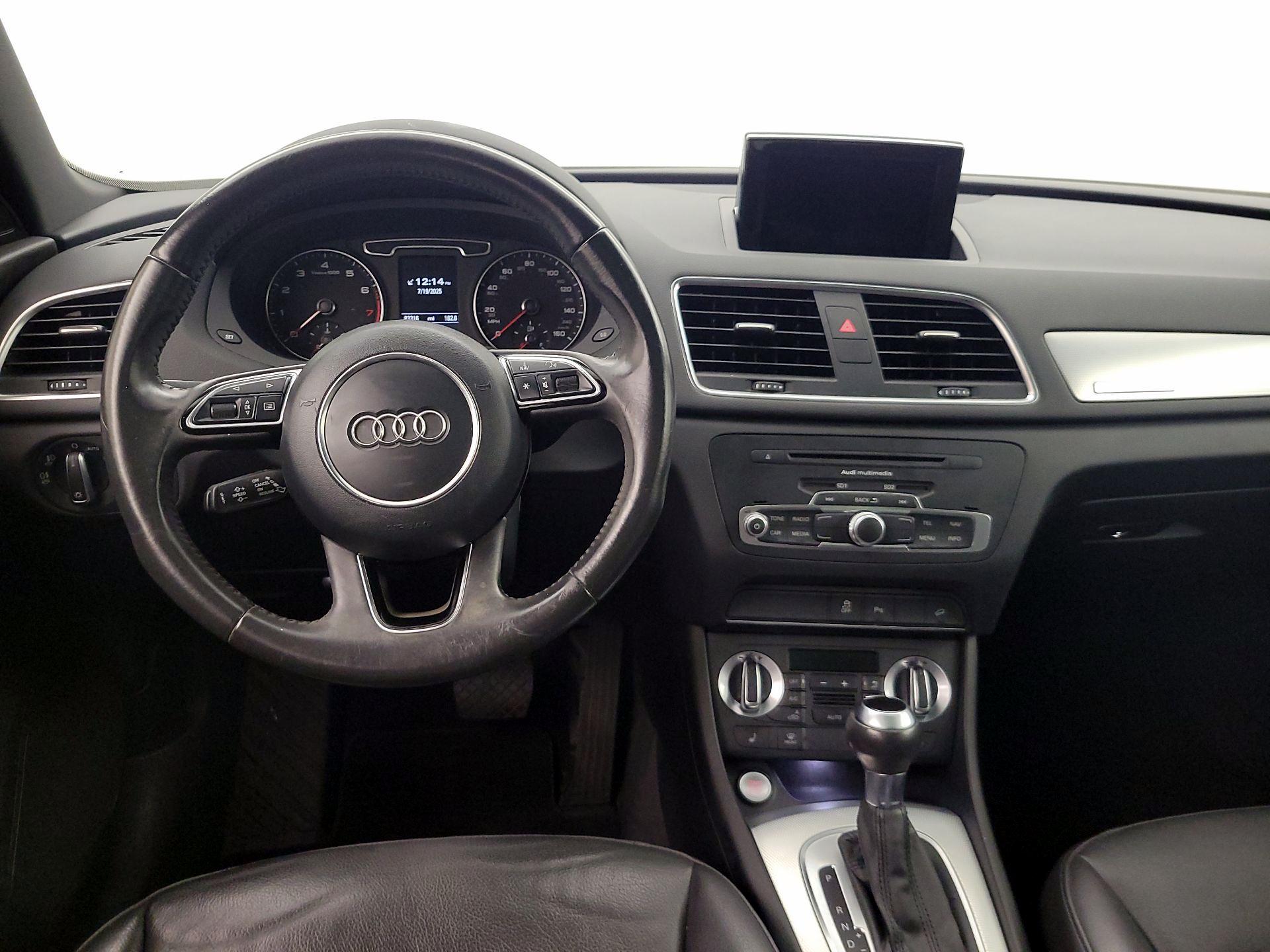 Thumbnail: 2015 Audi Q3 - 10