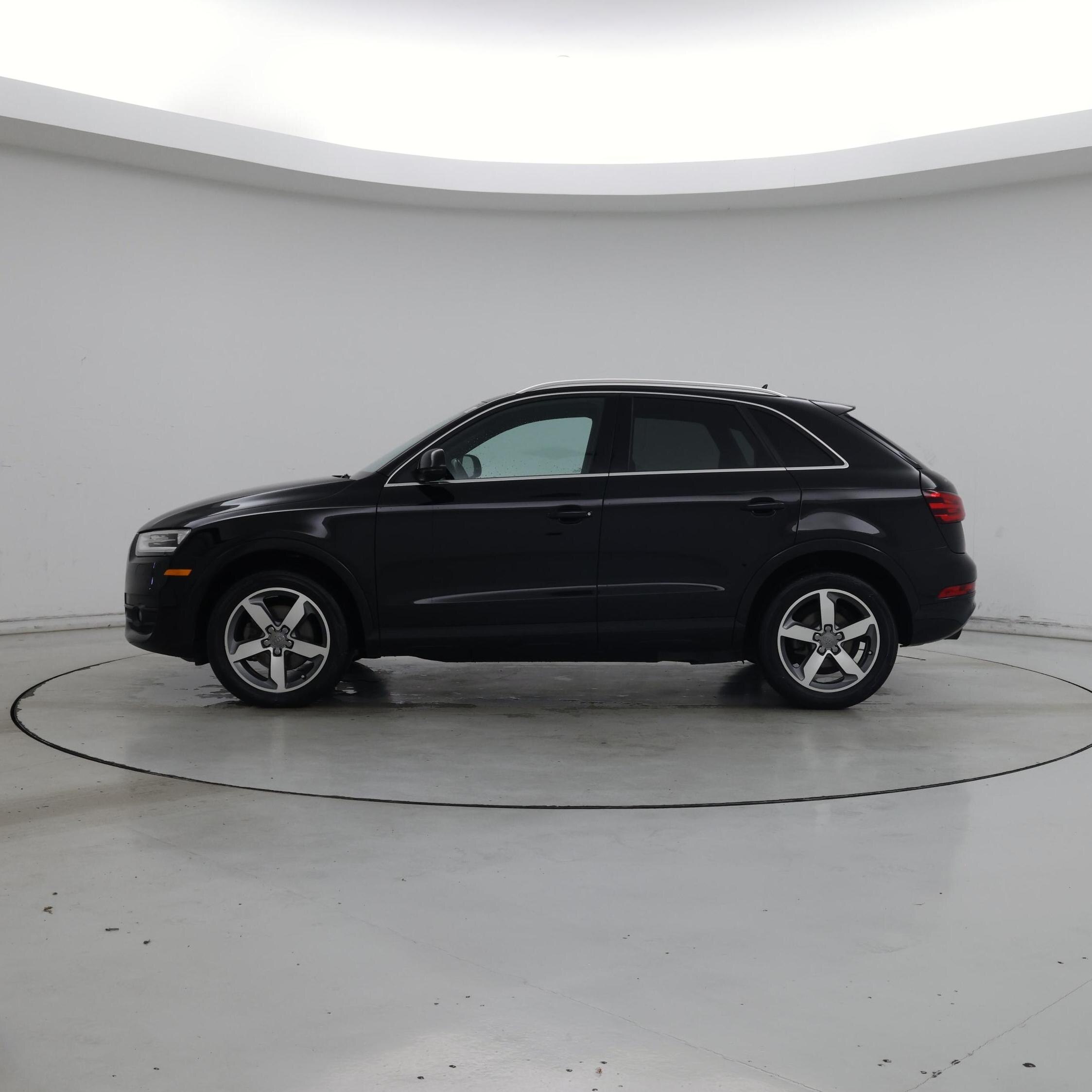 Thumbnail: 2015 Audi Q3 - 3