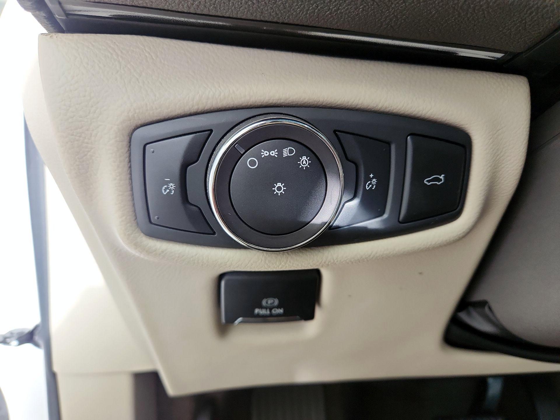 Thumbnail: 2019 Lincoln MKZ - 13