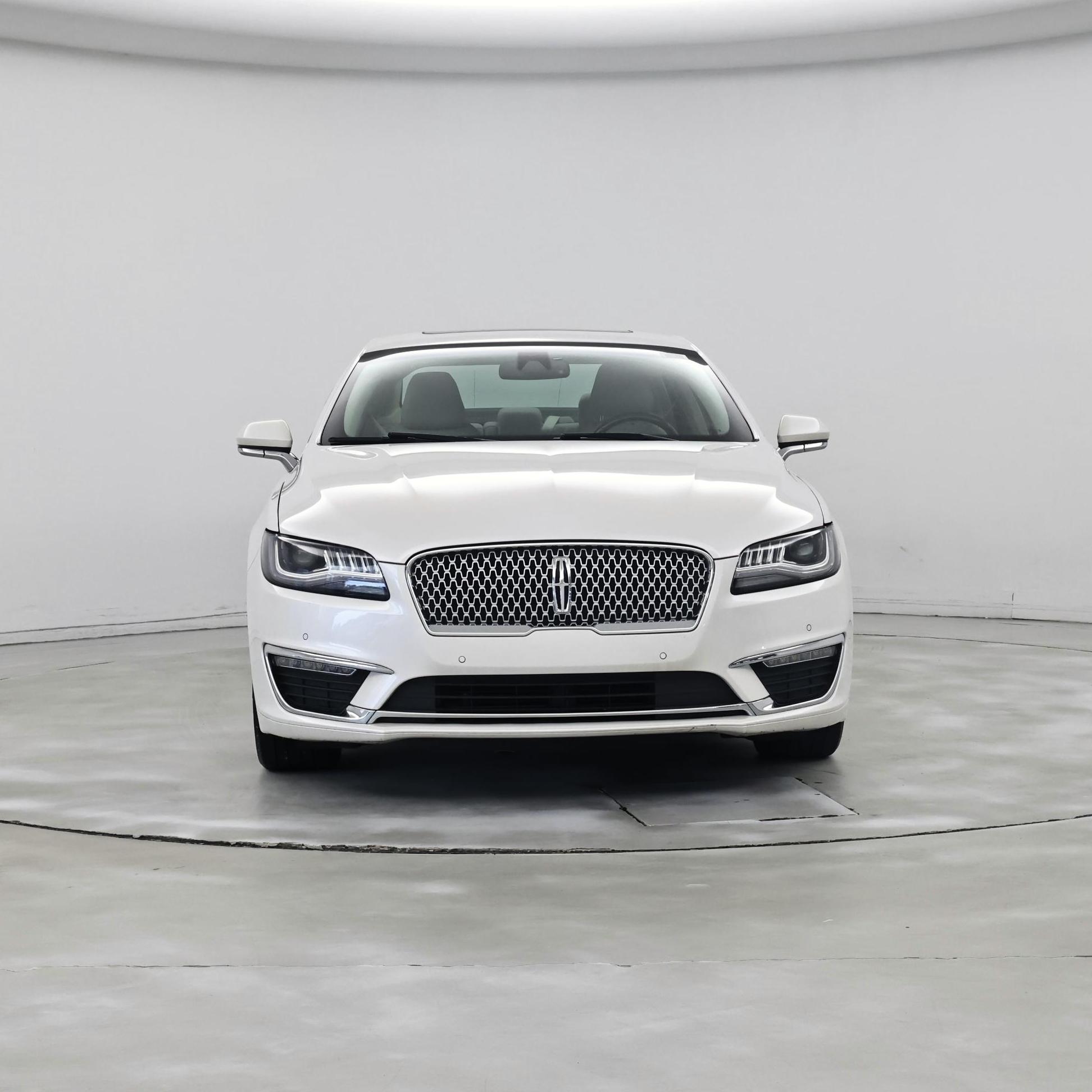 Thumbnail: 2019 Lincoln MKZ - 5