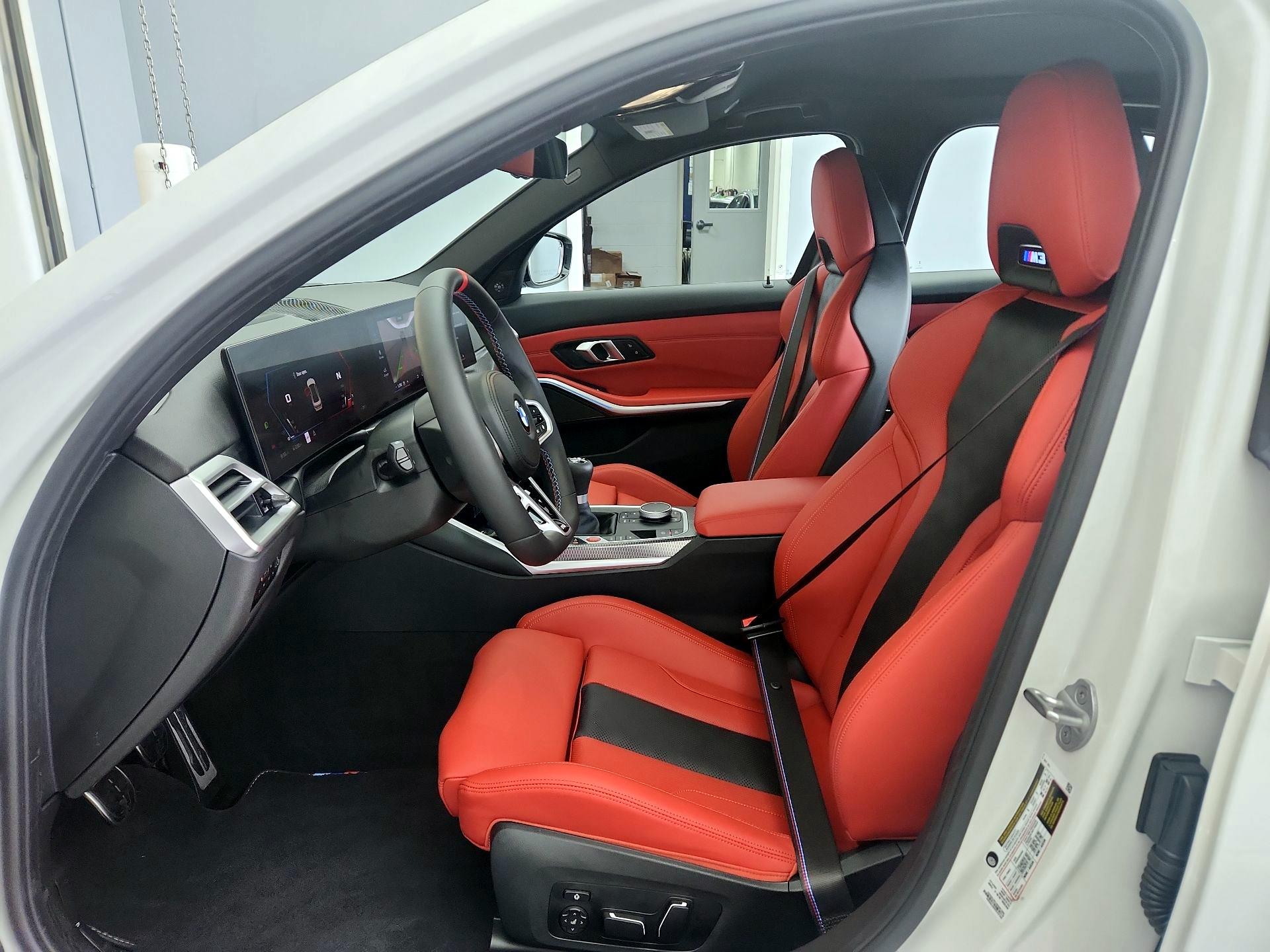 Thumbnail: 2025 BMW M3 - 11