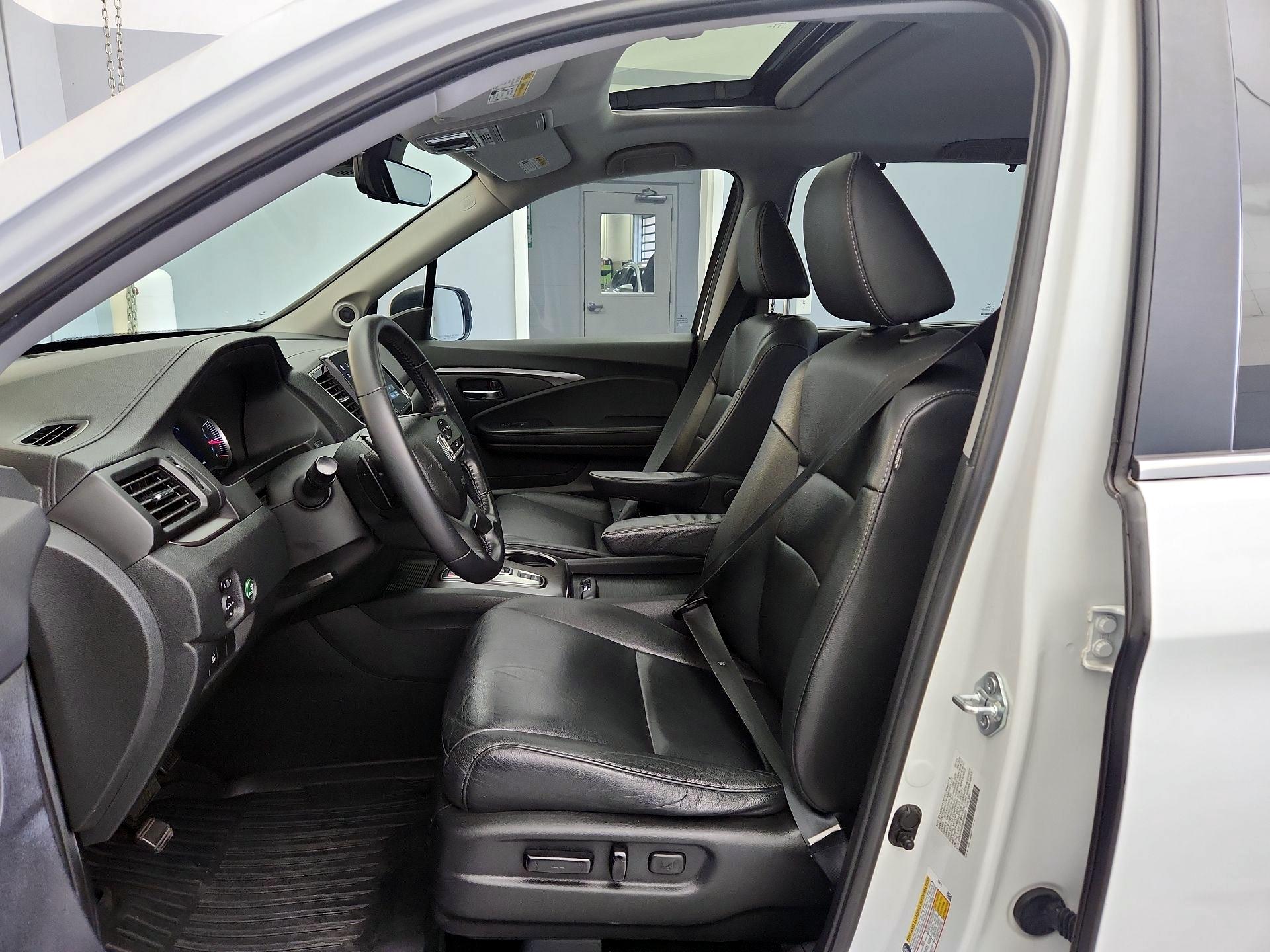 Thumbnail: 2021 Honda Pilot - 11