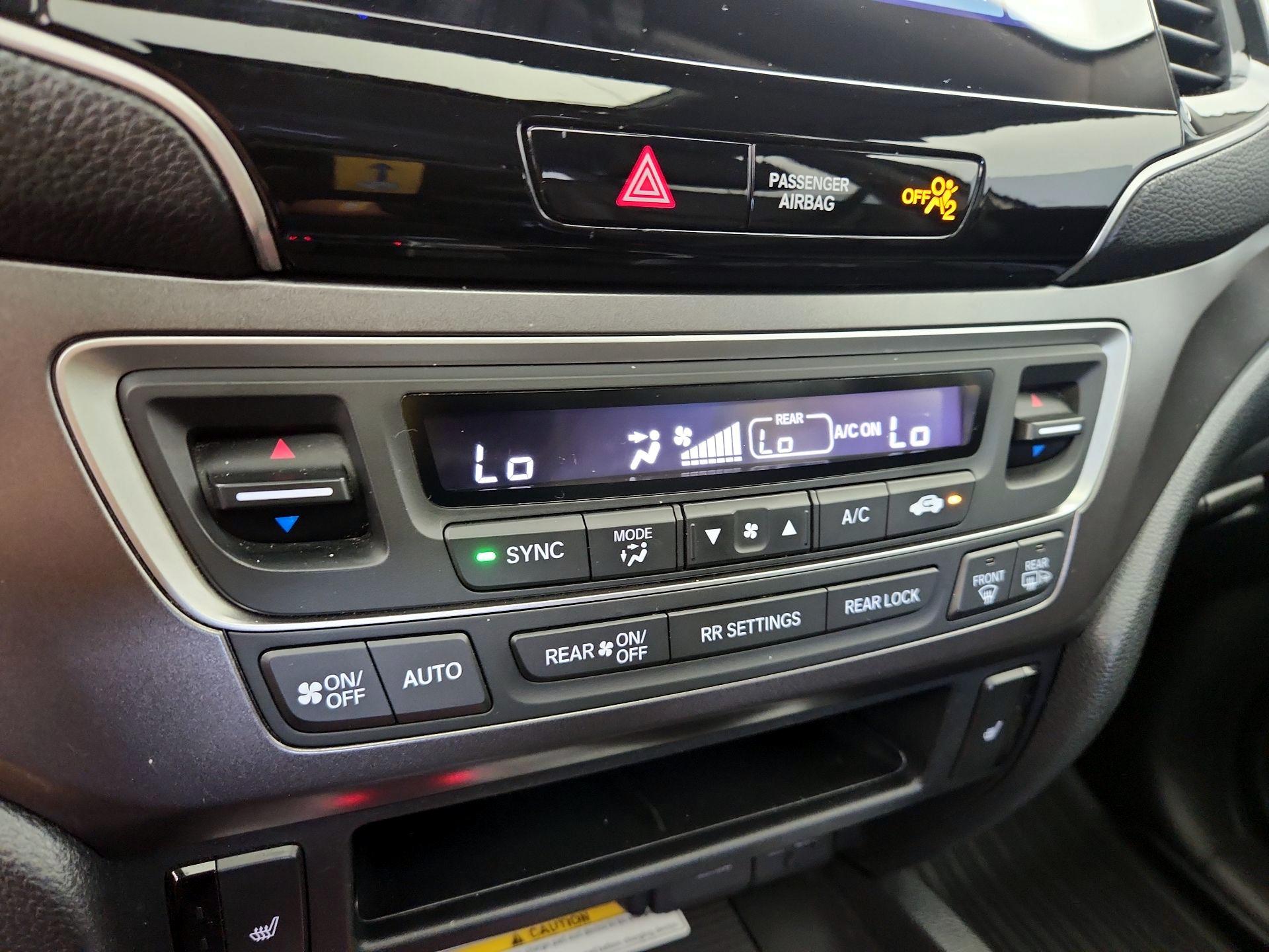 Thumbnail: 2021 Honda Pilot - 16