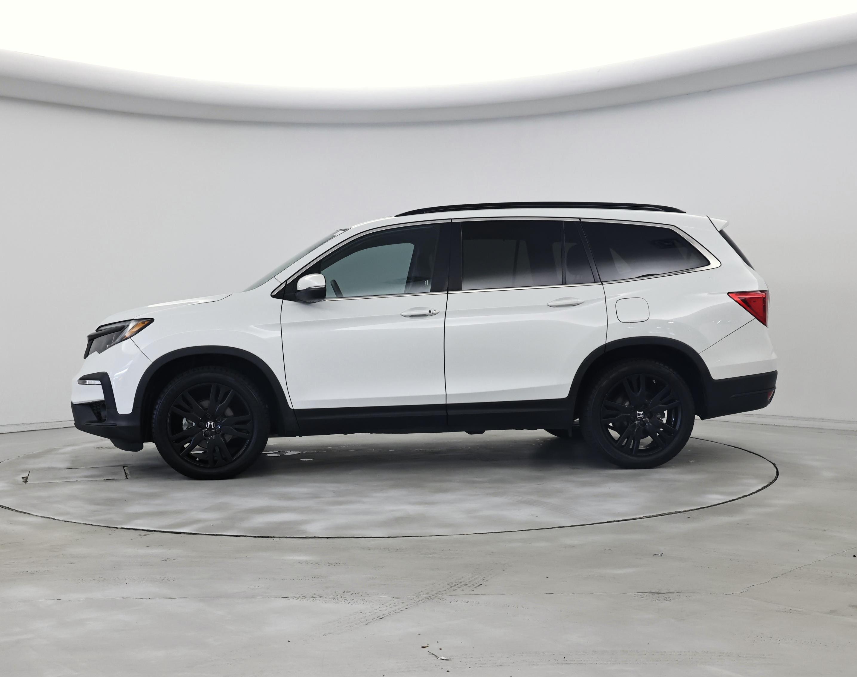 Thumbnail: 2021 Honda Pilot - 3